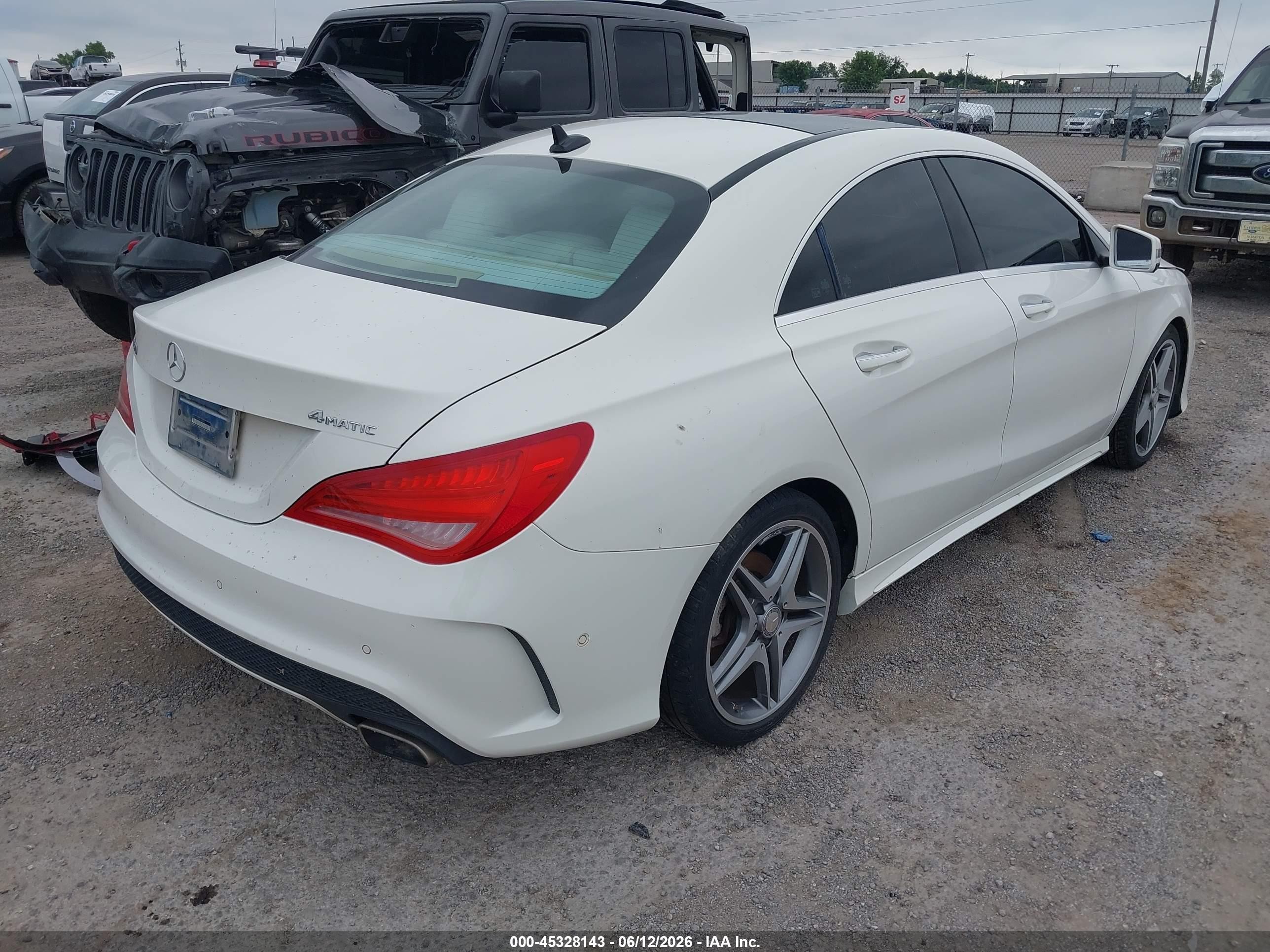 2015 Mercedes-benz Cla 250 4matic White vin: WDDSJ4GBXFN182053