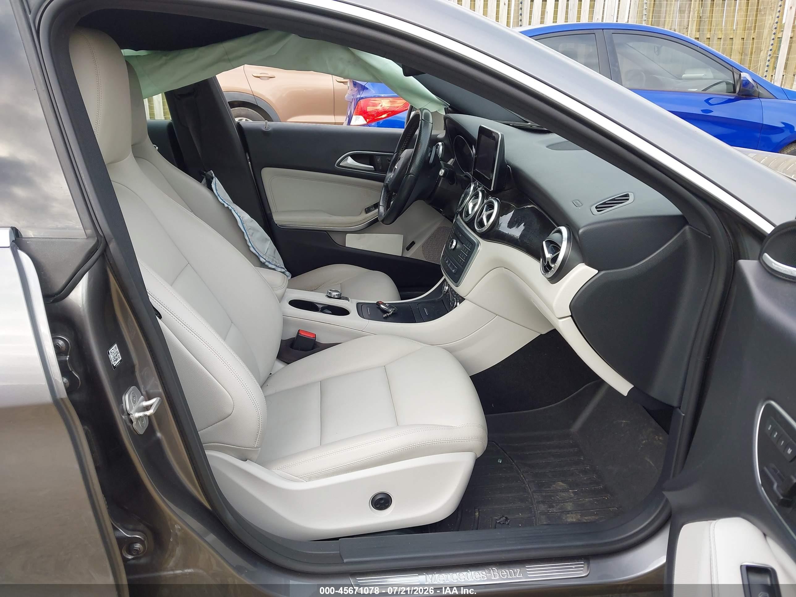 2015 Mercedes-benz Cla 250 4matic Gray vin: WDDSJ4GBXFN193585