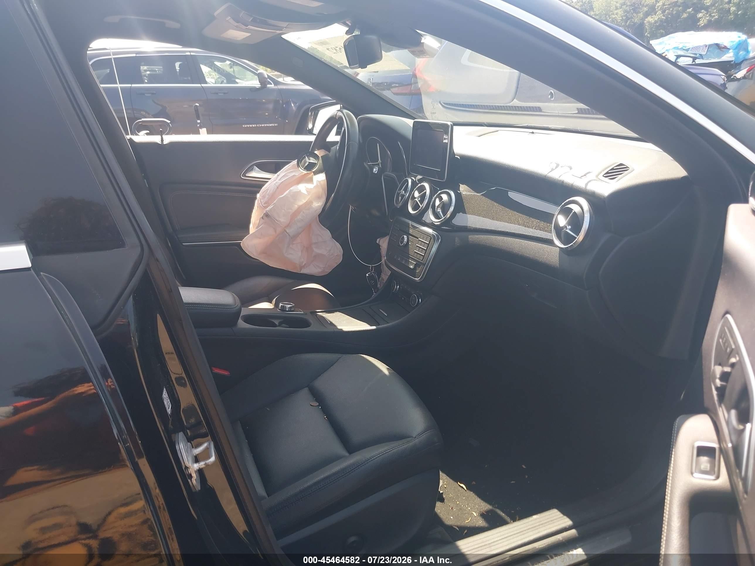2015 Mercedes-benz Cla 250 4matic Black vin: WDDSJ4GBXFN200843