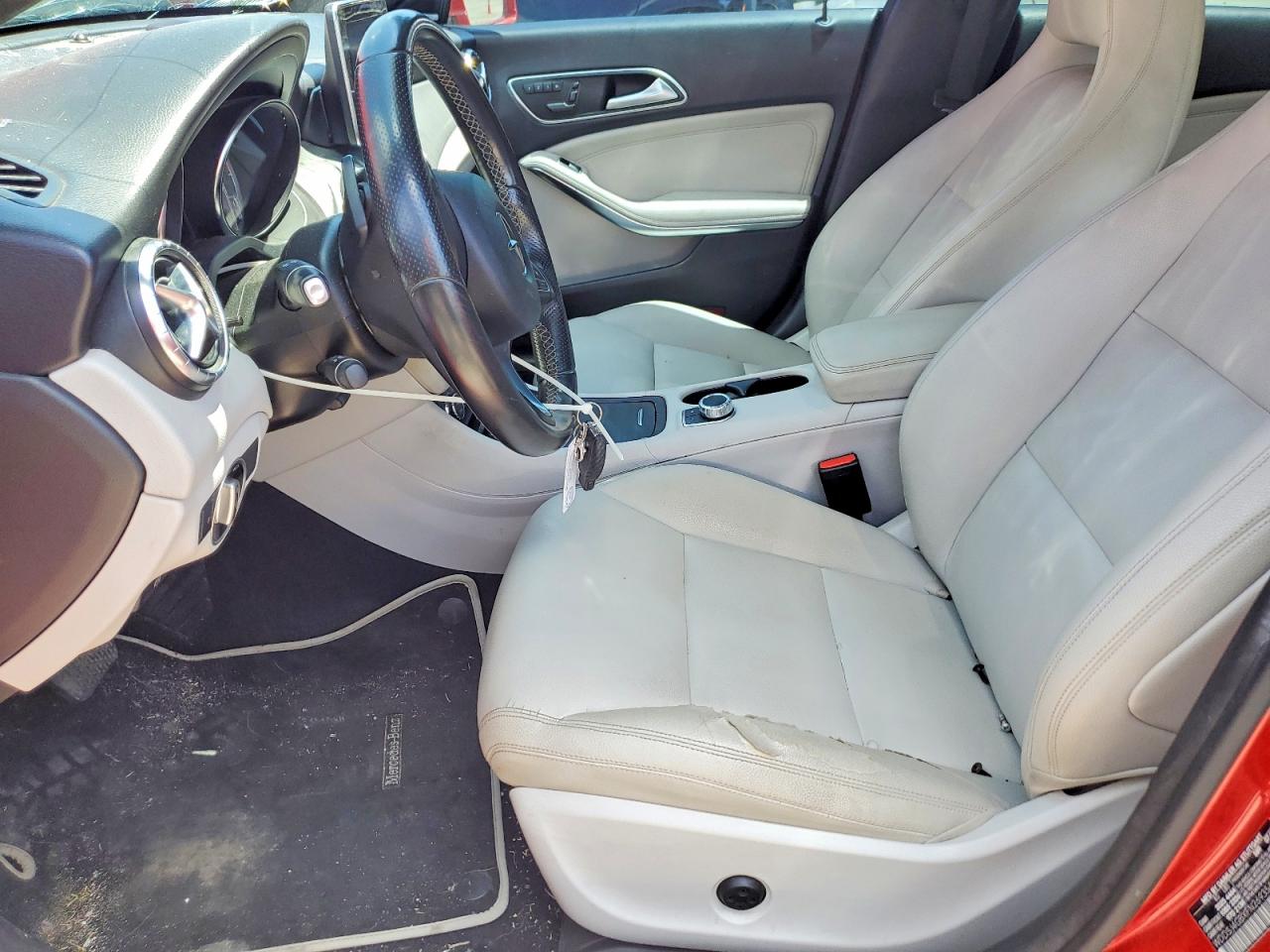 2015 Mercedes-benz Cla 250 4matic Красный vin: WDDSJ4GBXFN269354