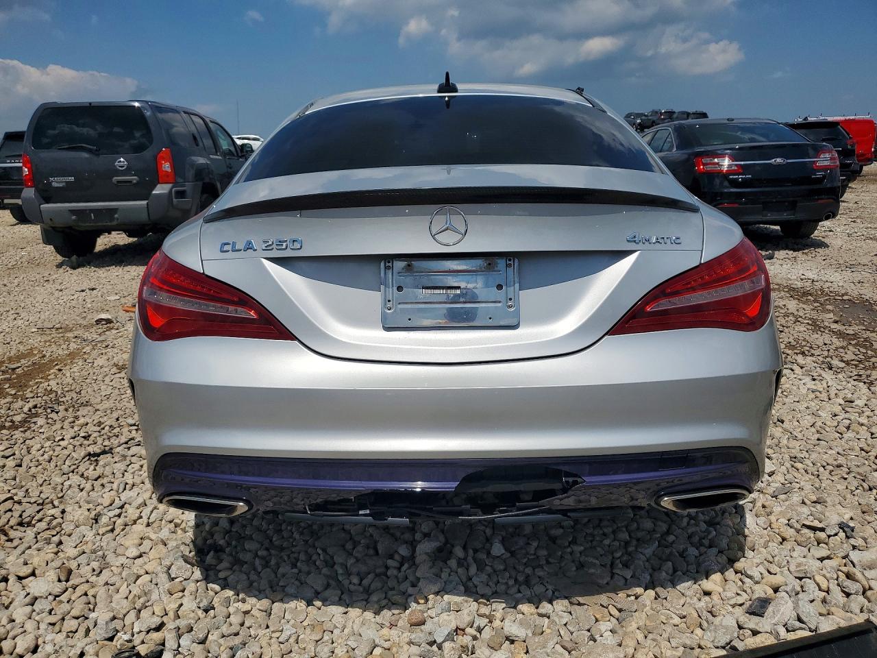2018 Mercedes-benz Cla 250 4matic Серебряный vin: WDDSJ4GBXJN539546
