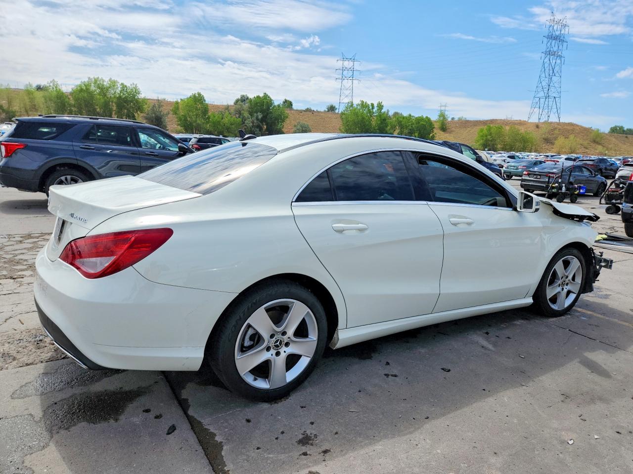 2018 Mercedes-benz Cla 250 4matic White vin: WDDSJ4GBXJN563541