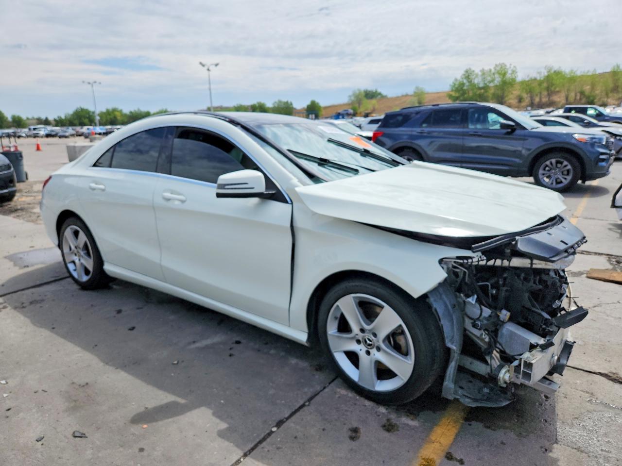 2018 Mercedes-benz Cla 250 4matic White vin: WDDSJ4GBXJN563541