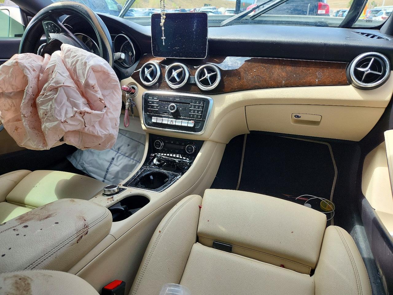 2018 Mercedes-benz Cla 250 4matic White vin: WDDSJ4GBXJN563541