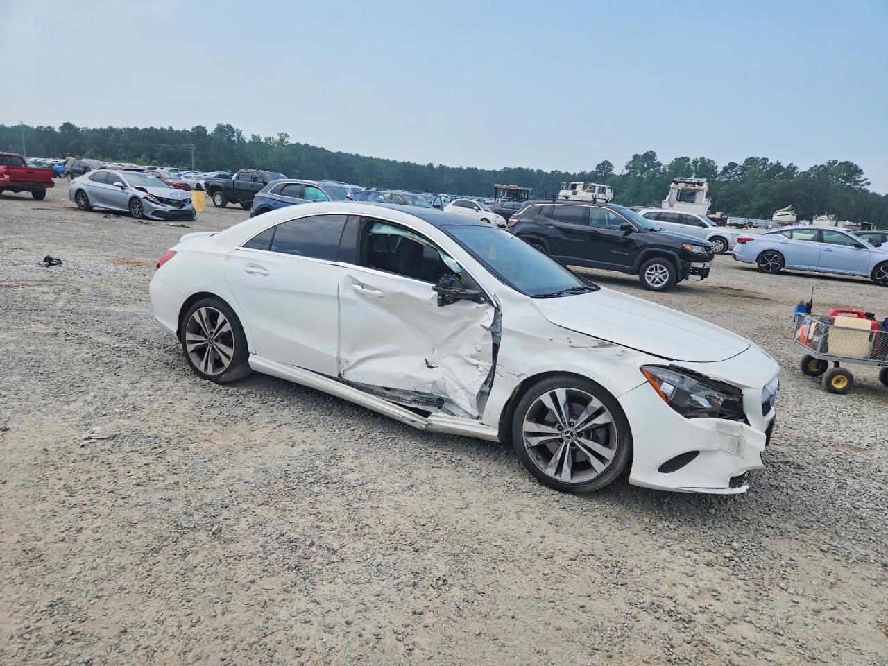 2019 Mercedes-benz Cla 250 4matic White vin: WDDSJ4GBXKN725170