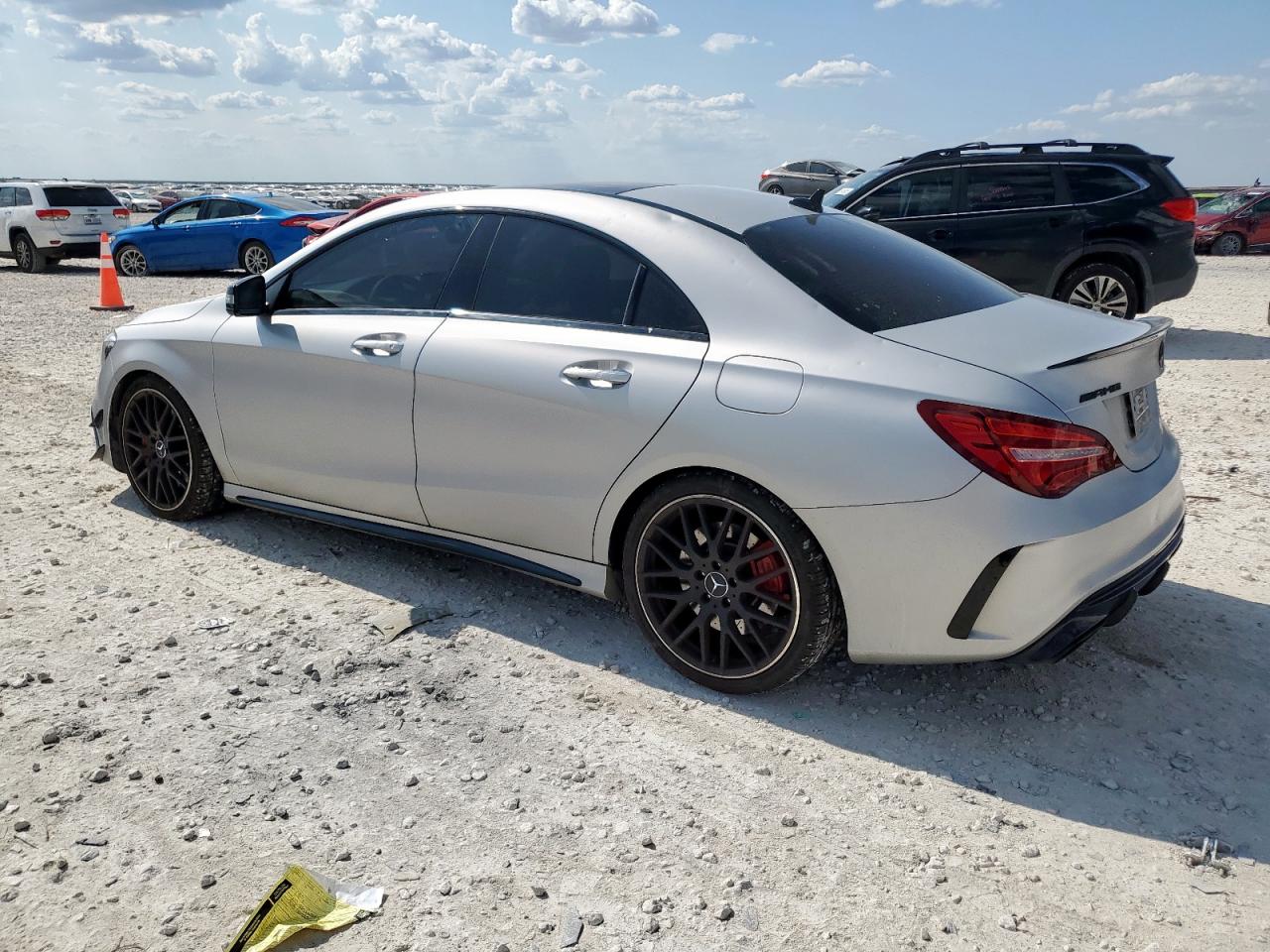 2018 Mercedes-benz Cla 45 Amg Silver vin: WDDSJ5CB0JN604867