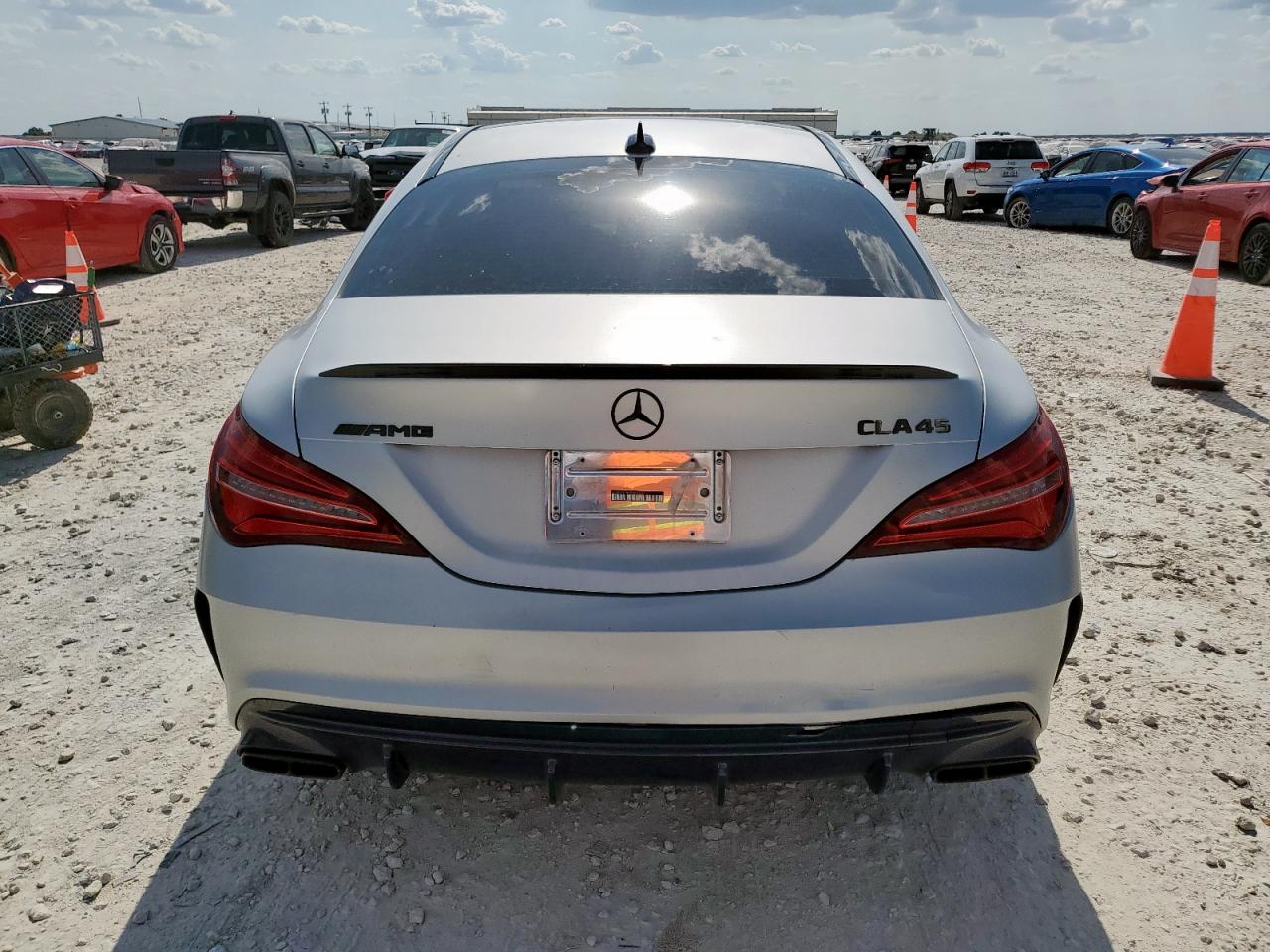 2018 Mercedes-benz Cla 45 Amg Silver vin: WDDSJ5CB0JN604867