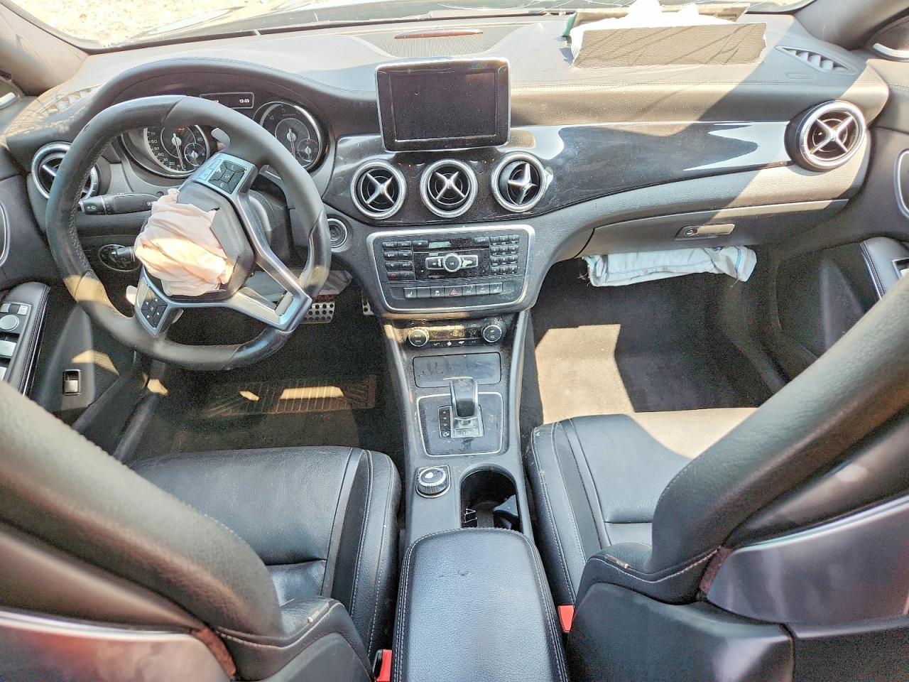 2014 Mercedes-benz Cla 45 Amg Black vin: WDDSJ5CB1EN082854