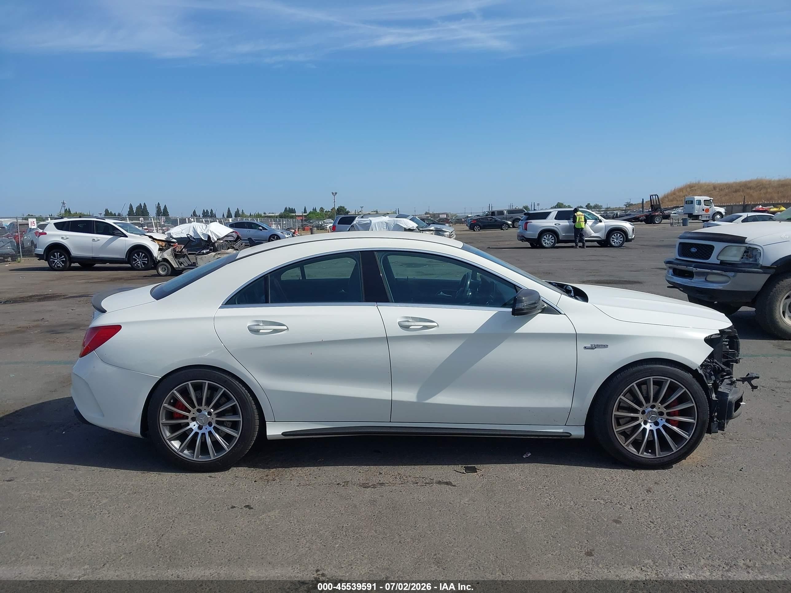 2015 Mercedes-benz Cla 45 Amg 4matic White vin: WDDSJ5CB1FN196046