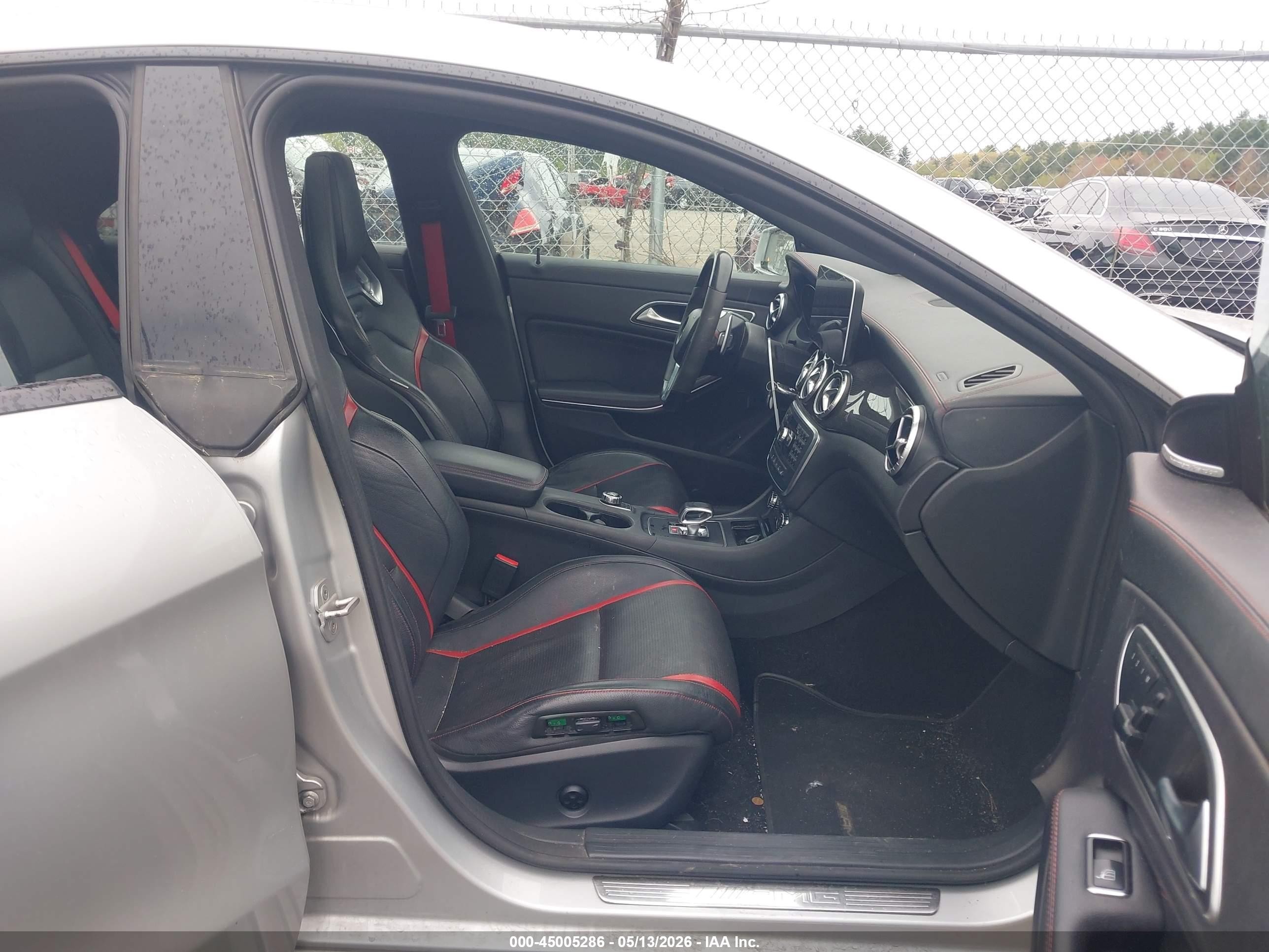 2014 Mercedes-benz Cla 45 Amg 4matic Серебряный vin: WDDSJ5CB3EN045871