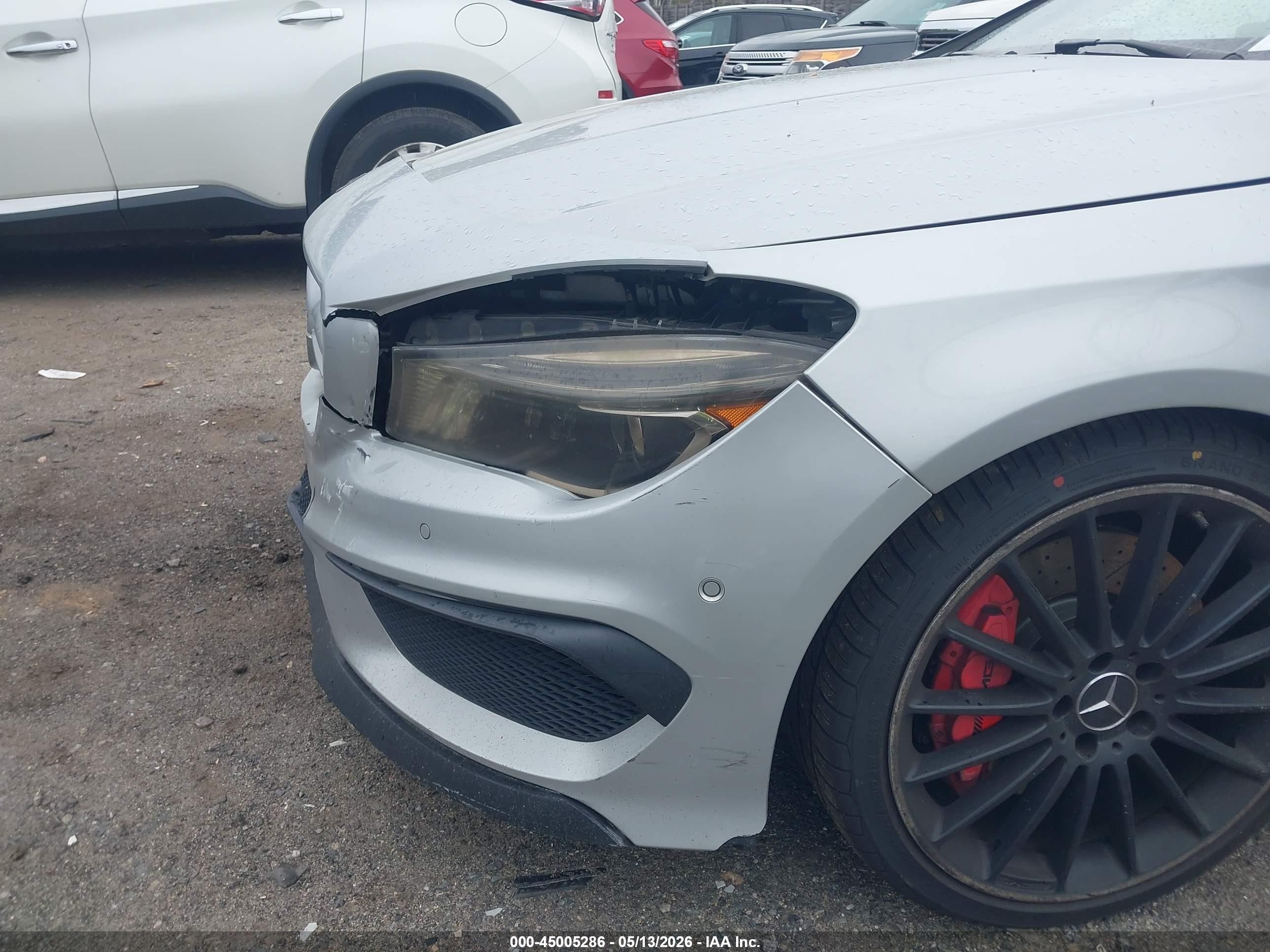 2014 Mercedes-benz Cla 45 Amg 4matic Серебряный vin: WDDSJ5CB3EN045871