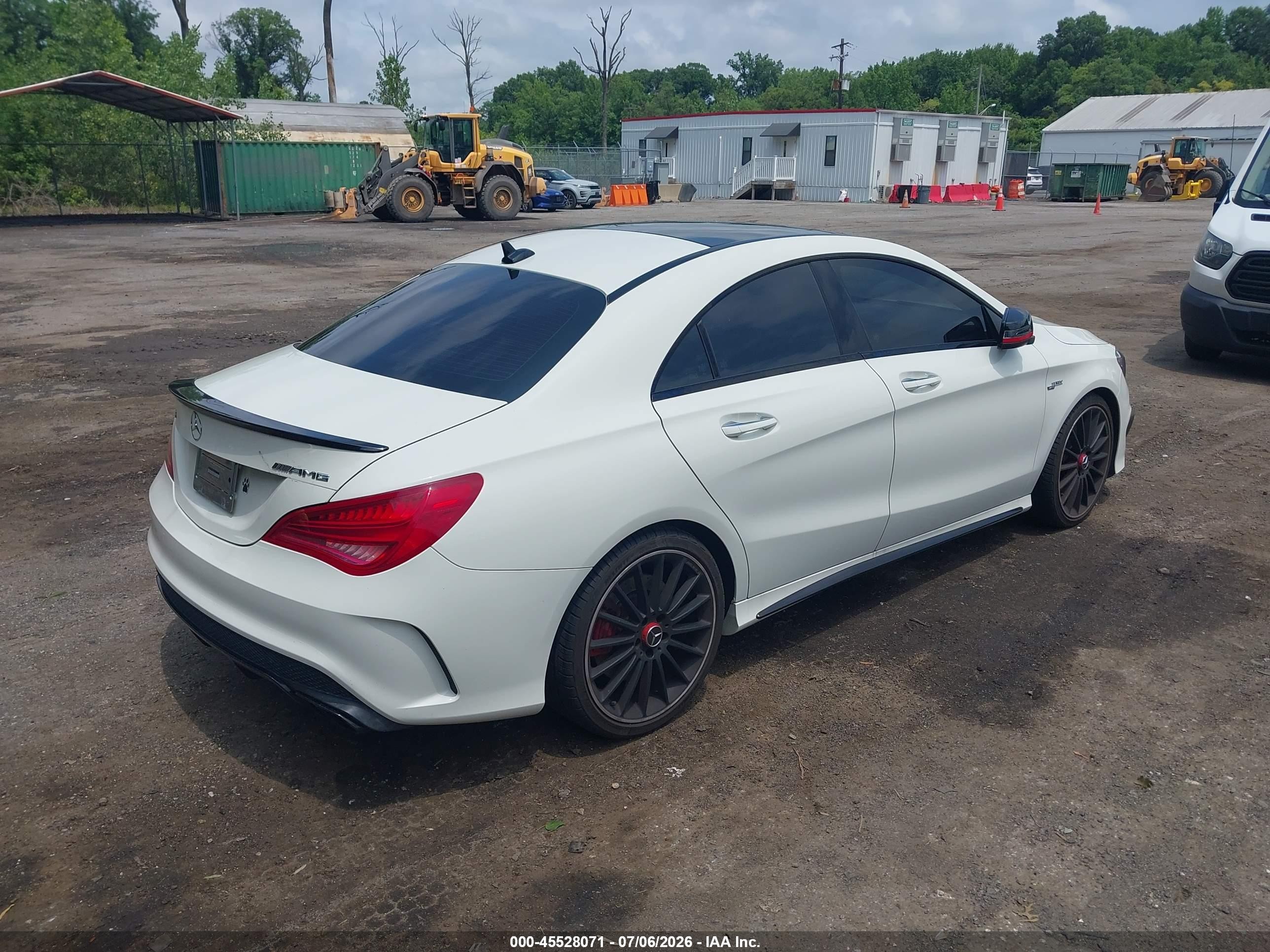 2015 Mercedes-benz Cla 45 Amg 4matic White vin: WDDSJ5CB4FN266414