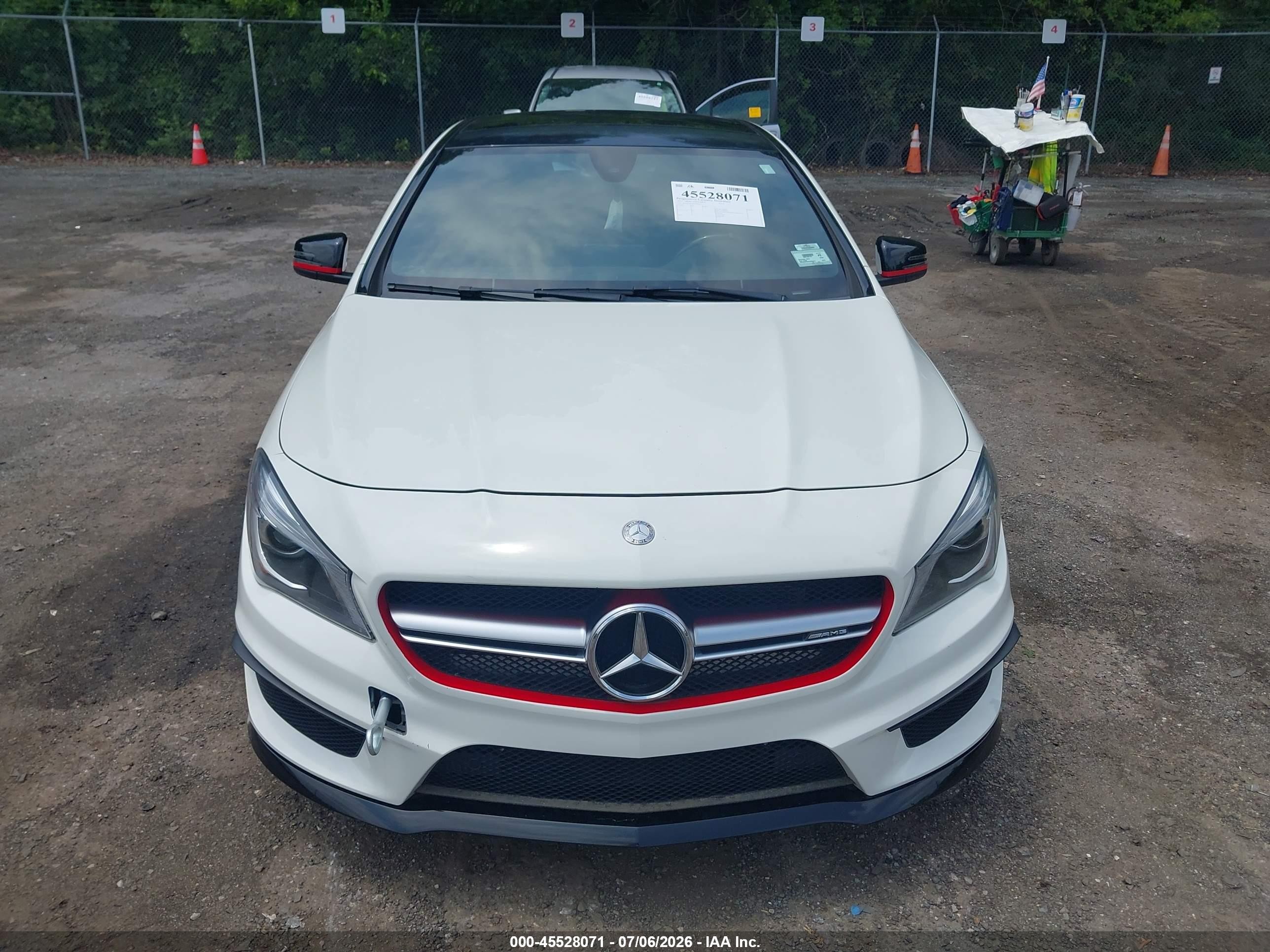 2015 Mercedes-benz Cla 45 Amg 4matic White vin: WDDSJ5CB4FN266414