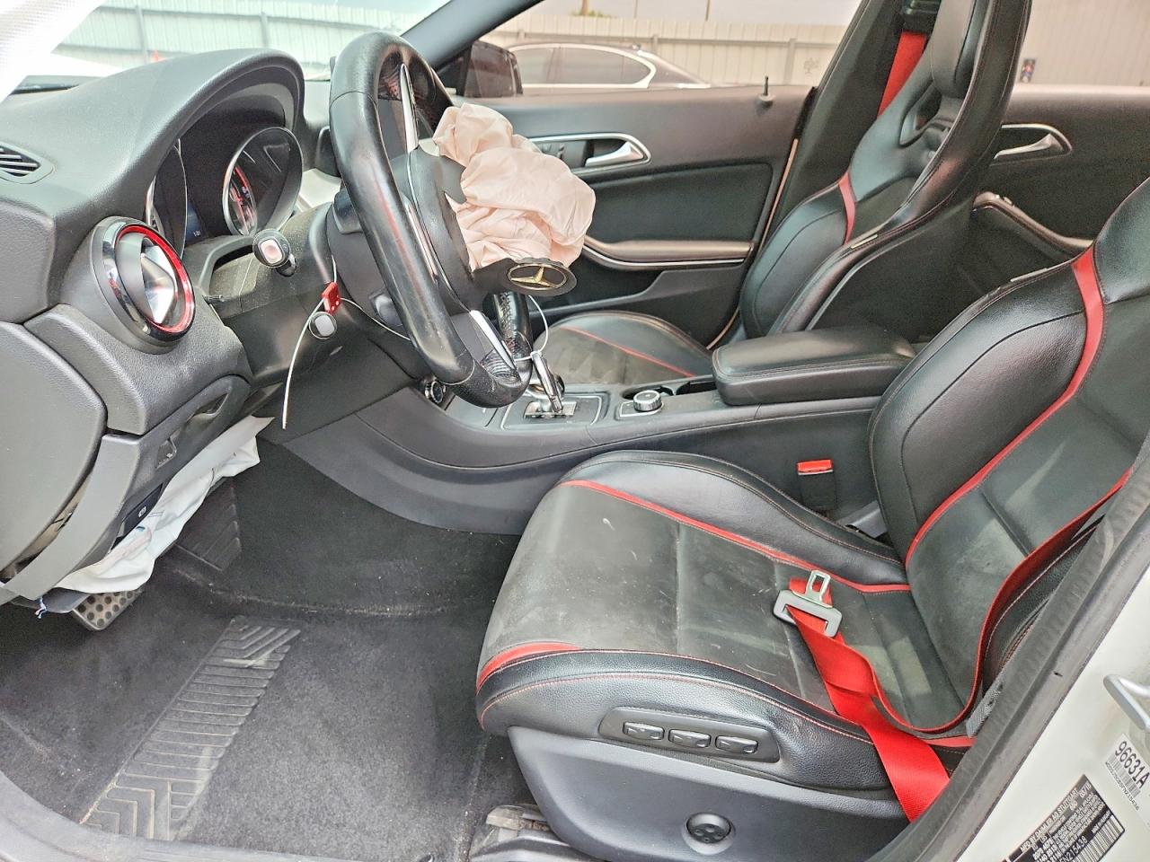 2015 Mercedes-benz Cla 45 Amg White vin: WDDSJ5CB5FN215438