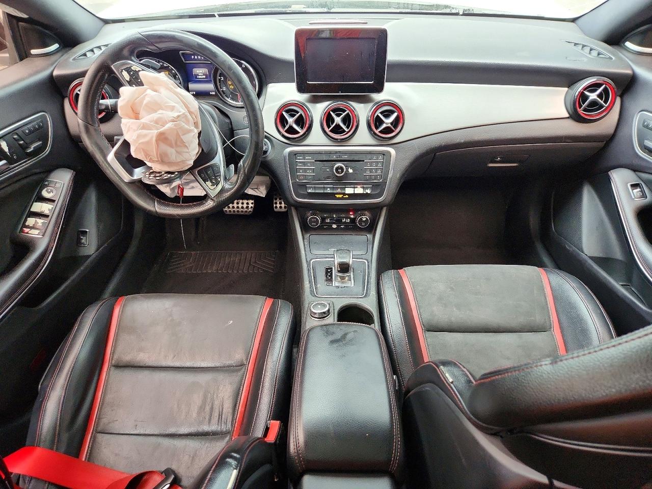 2015 Mercedes-benz Cla 45 Amg White vin: WDDSJ5CB5FN215438