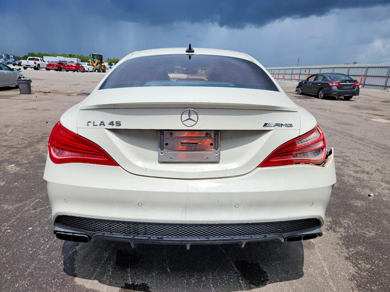 2015 Mercedes-benz Cla 45 Amg White vin: WDDSJ5CB5FN215438