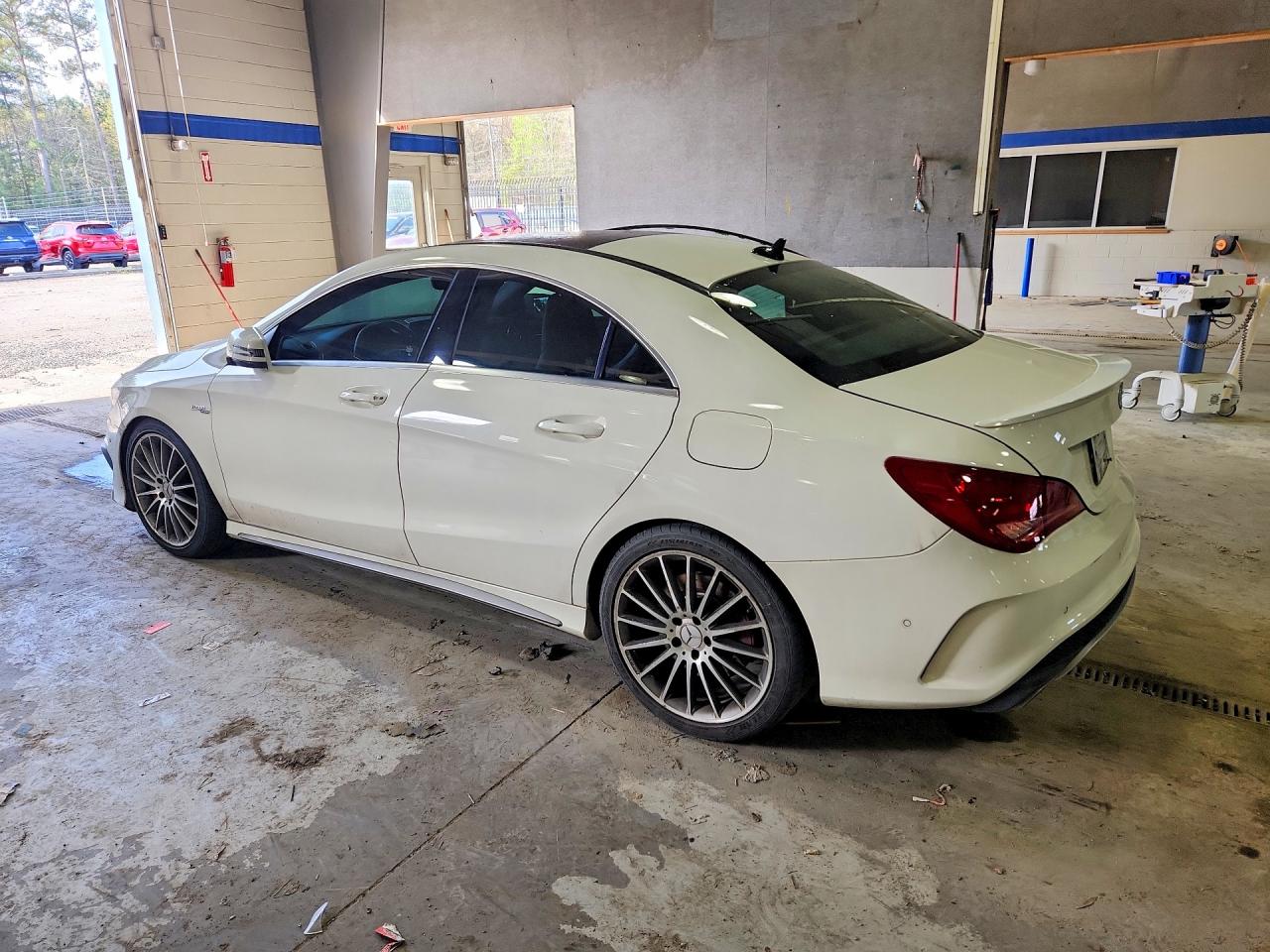 2014 Mercedes-benz Cla 45 Amg White vin: WDDSJ5CB6EN057626