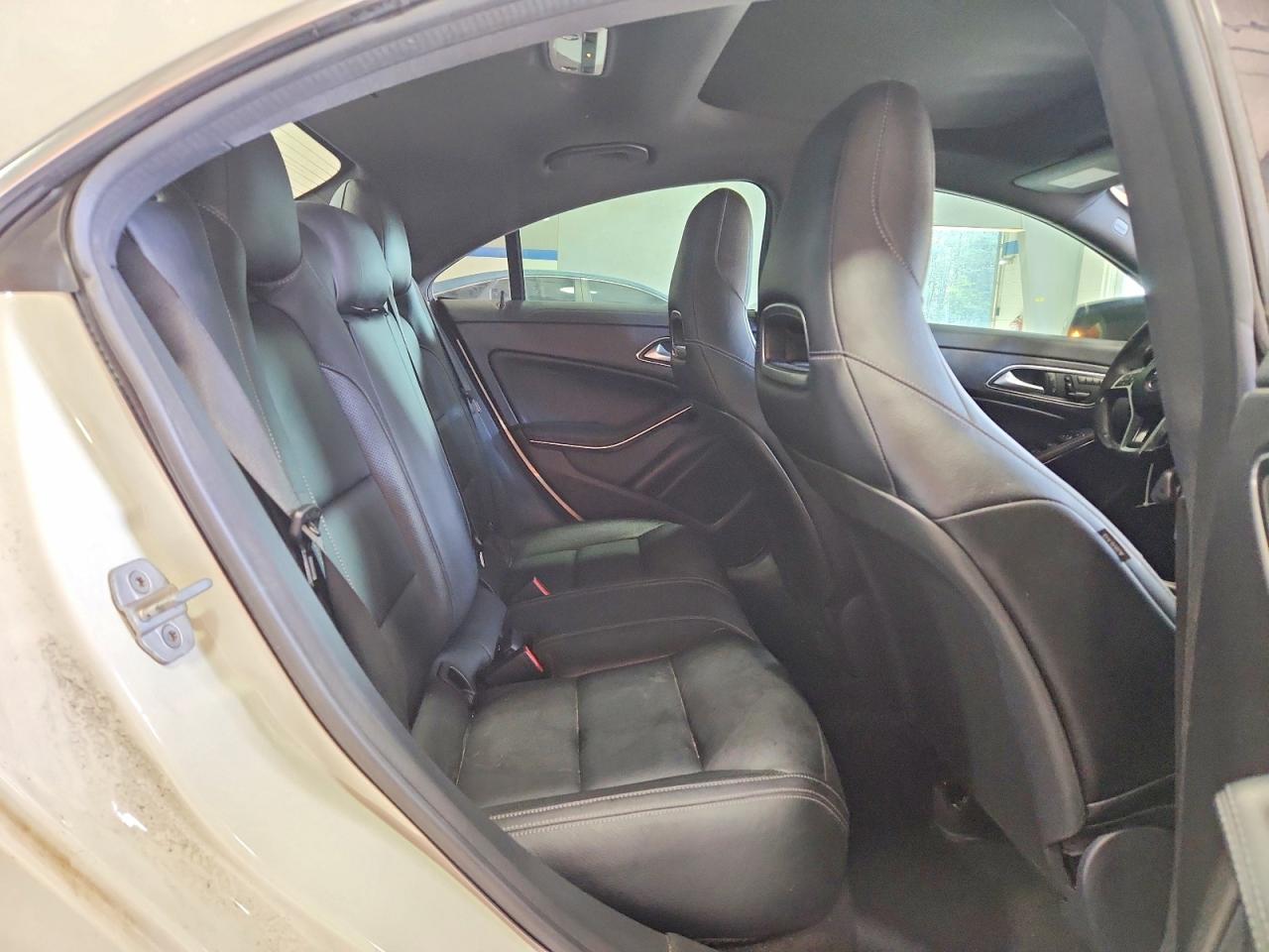 2014 Mercedes-benz Cla 45 Amg White vin: WDDSJ5CB6EN057626