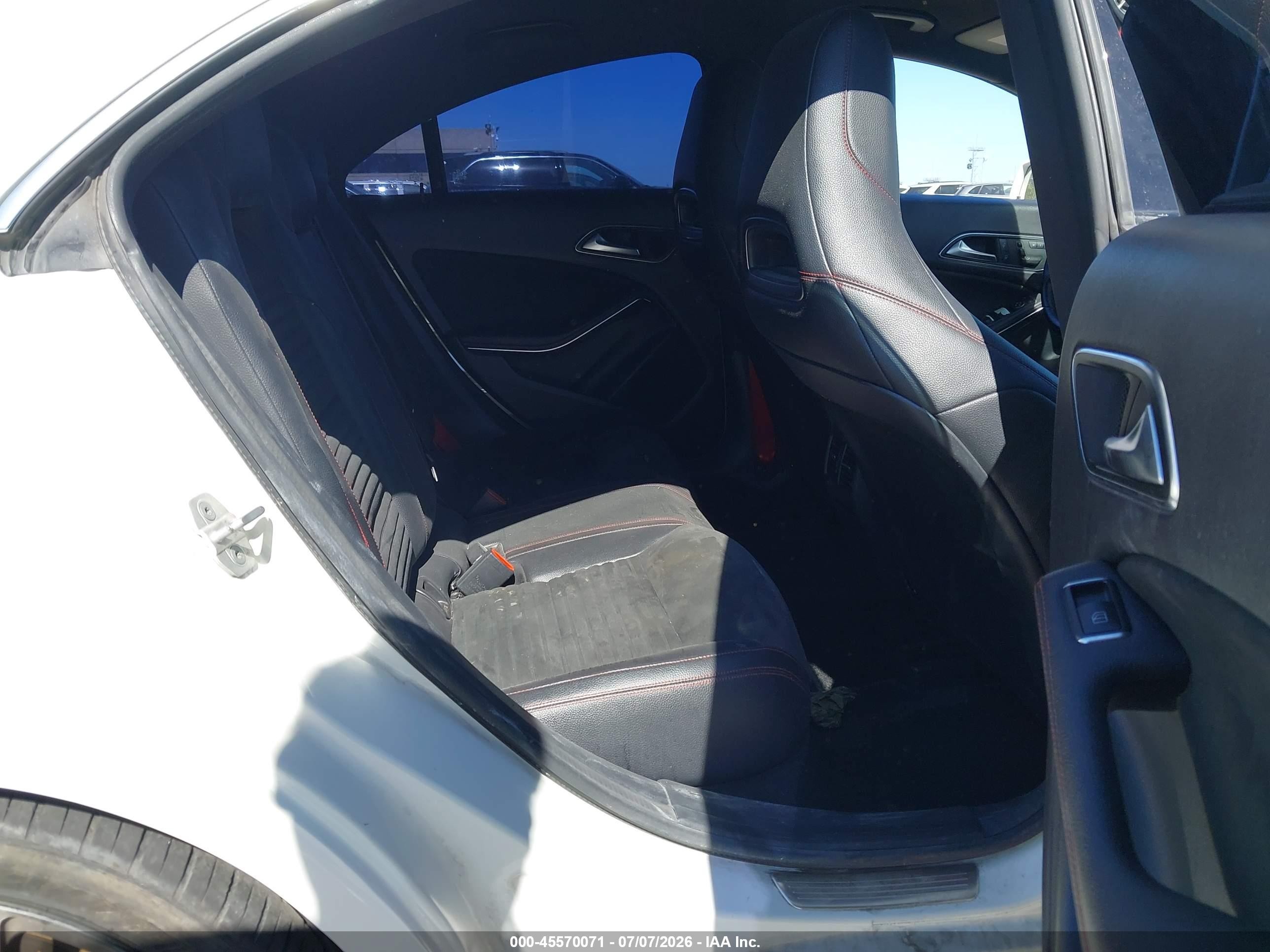 2014 Mercedes-benz Cla 45 Amg 4matic White vin: WDDSJ5CB6EN072529