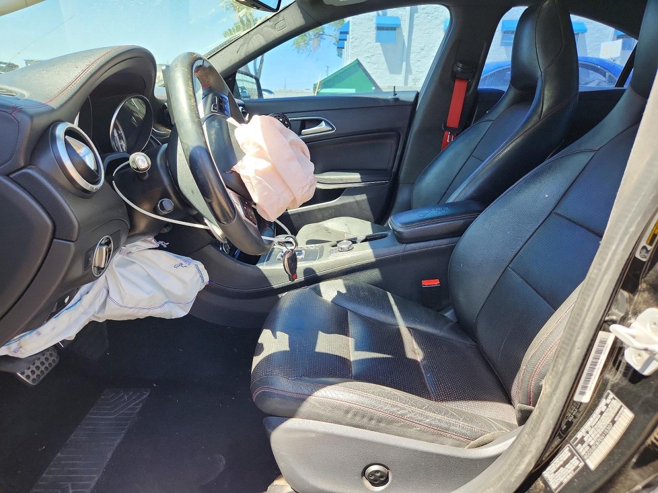 2014 Mercedes-benz Cla 45 Amg Черный vin: WDDSJ5CB7EN115307