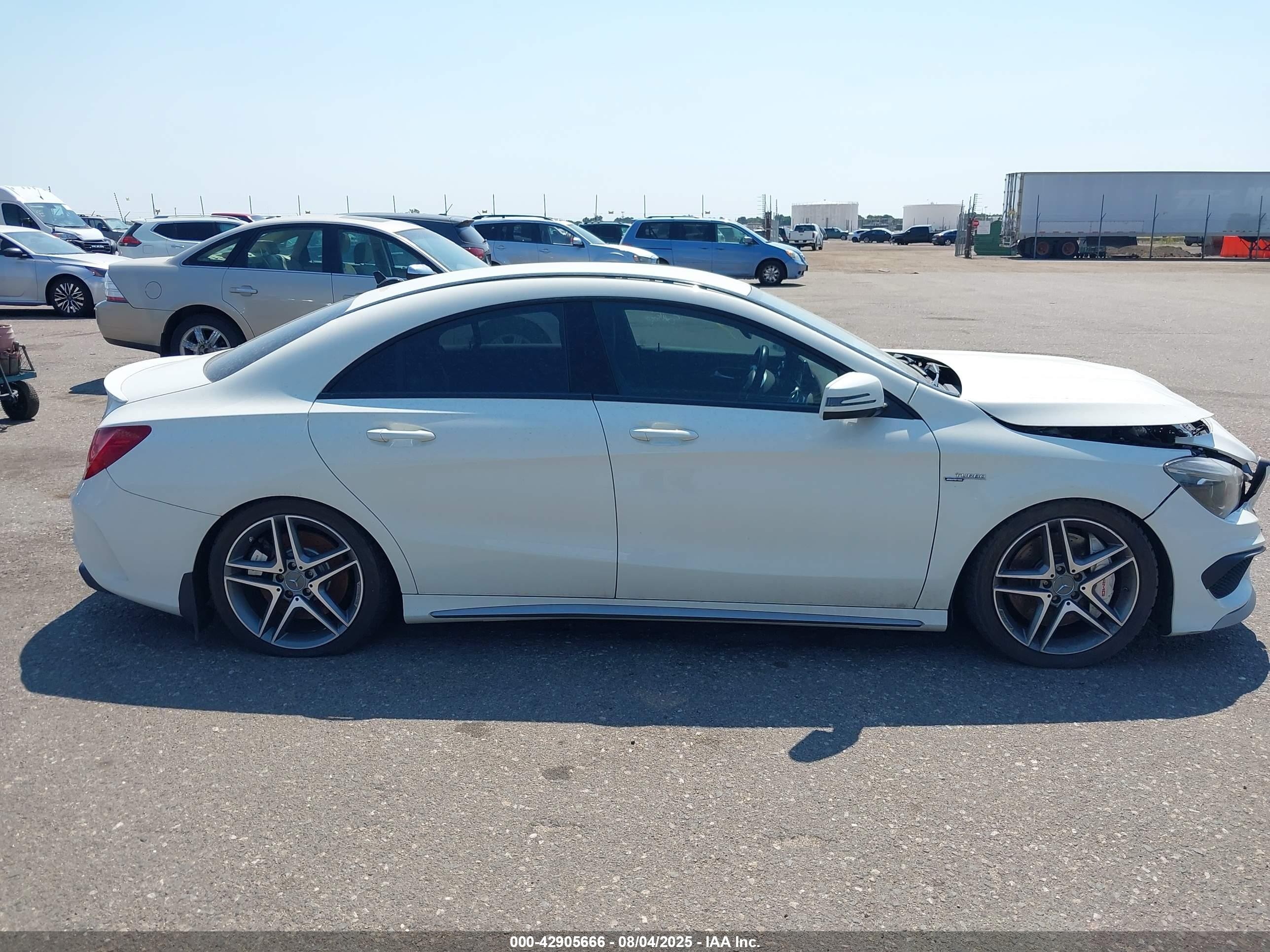 2014 Mercedes-benz Cla 45 Amg 4matic White vin: WDDSJ5CB8EN059796