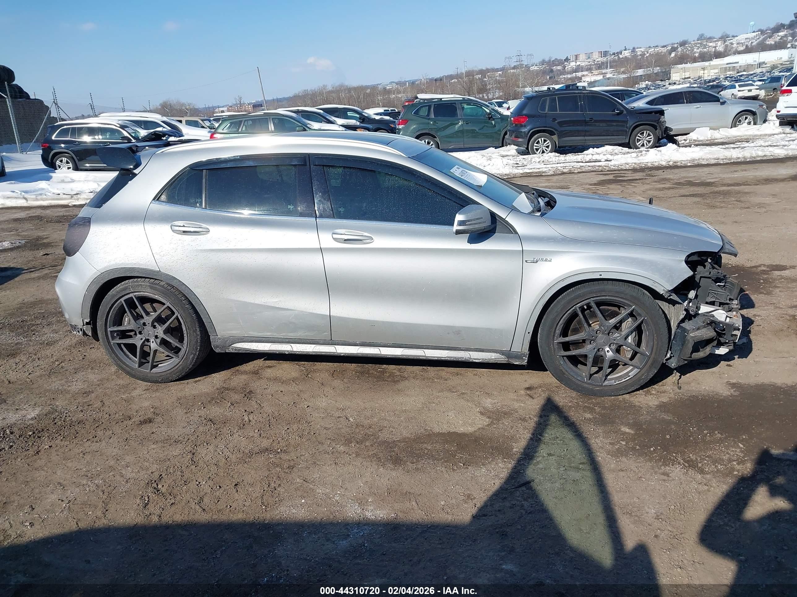 2015 Mercedes-benz Gla 45 Amg 4matic Silver vin: WDDTG5CB1FJ128520
