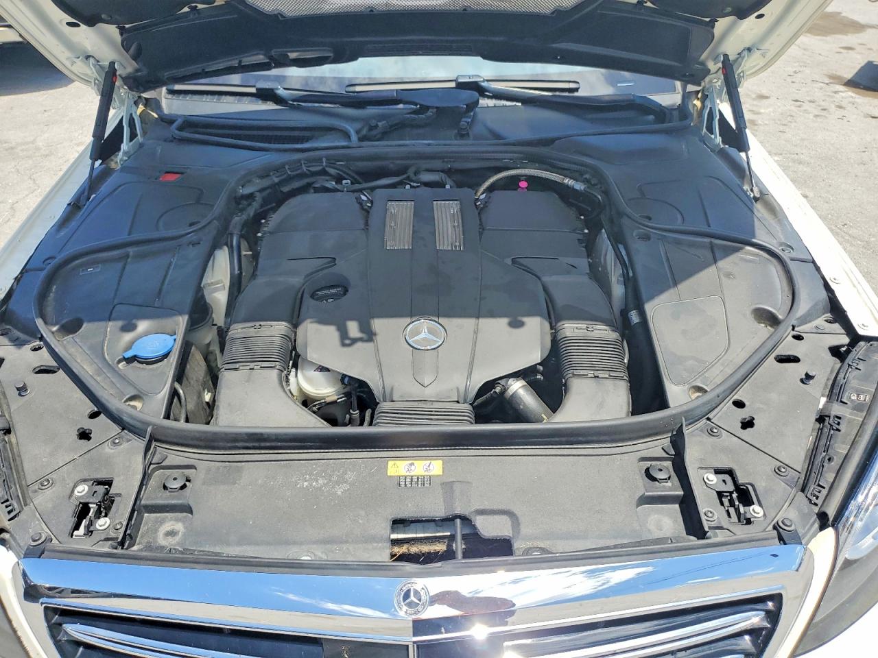 2018 Mercedes-benz S 450 4matic White vin: WDDUG6EB8JA350052