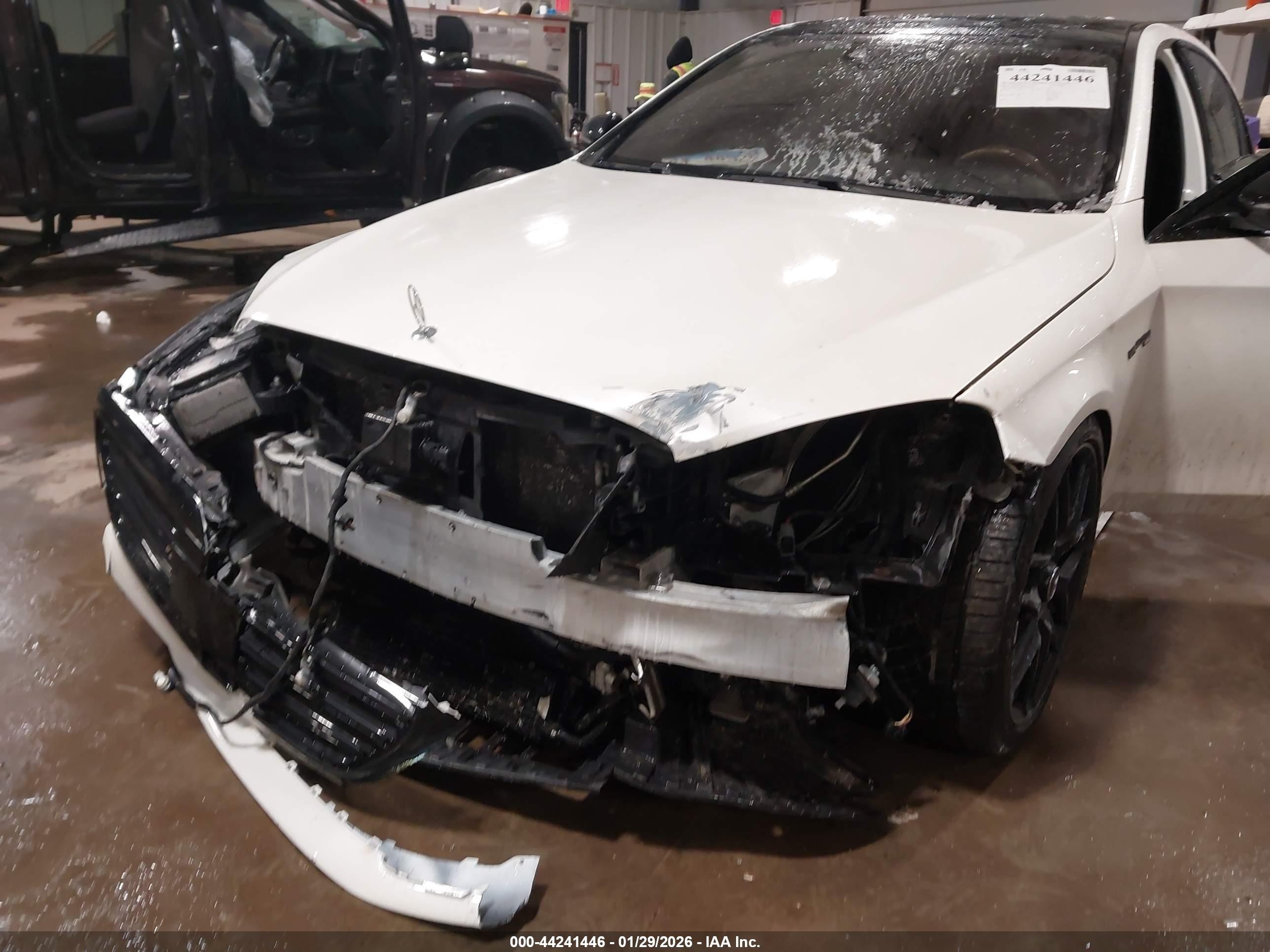 2014 Mercedes-benz S 63 Amg 4matic White vin: WDDUG7JB0EA035375