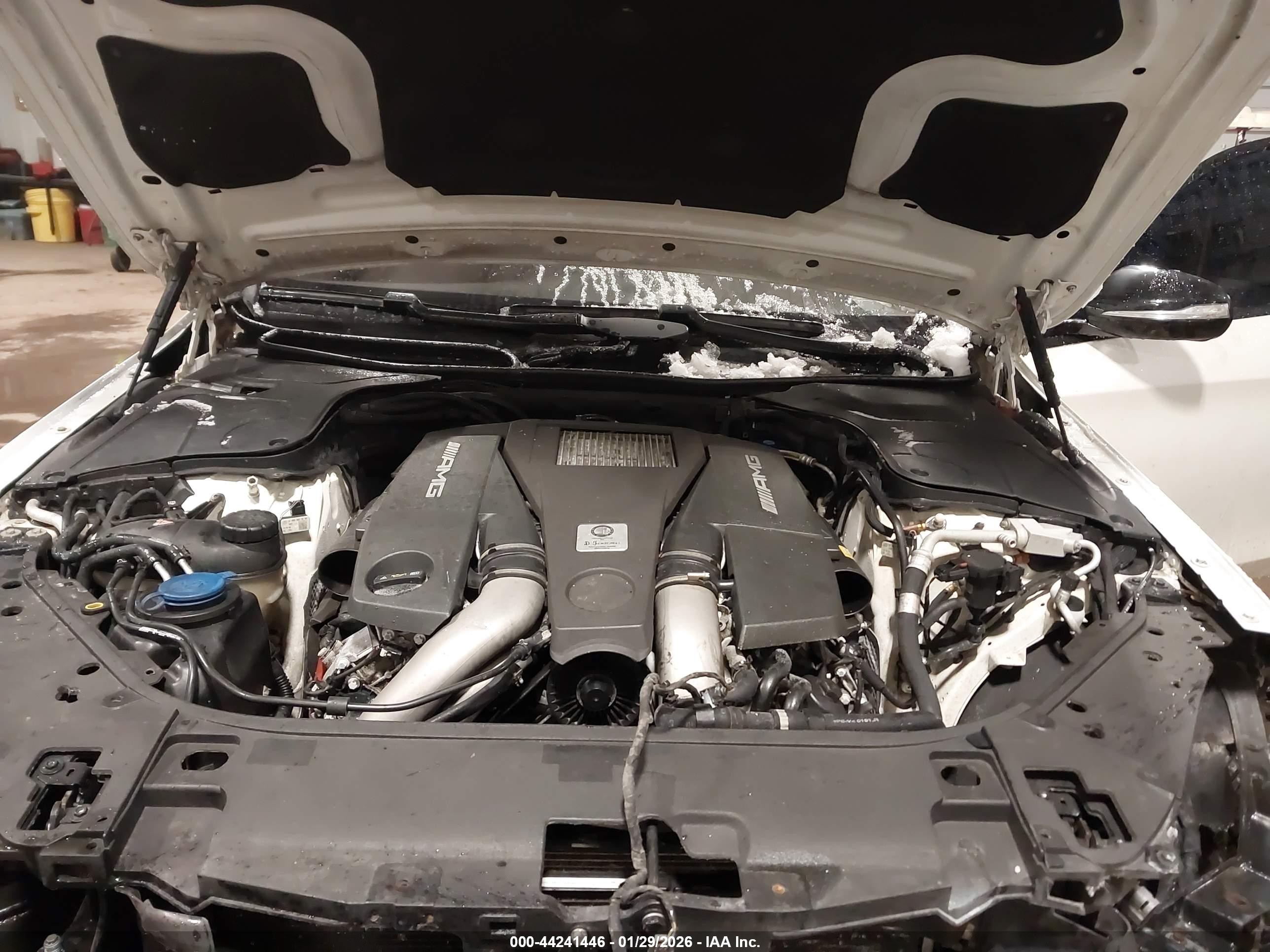 2014 Mercedes-benz S 63 Amg 4matic White vin: WDDUG7JB0EA035375