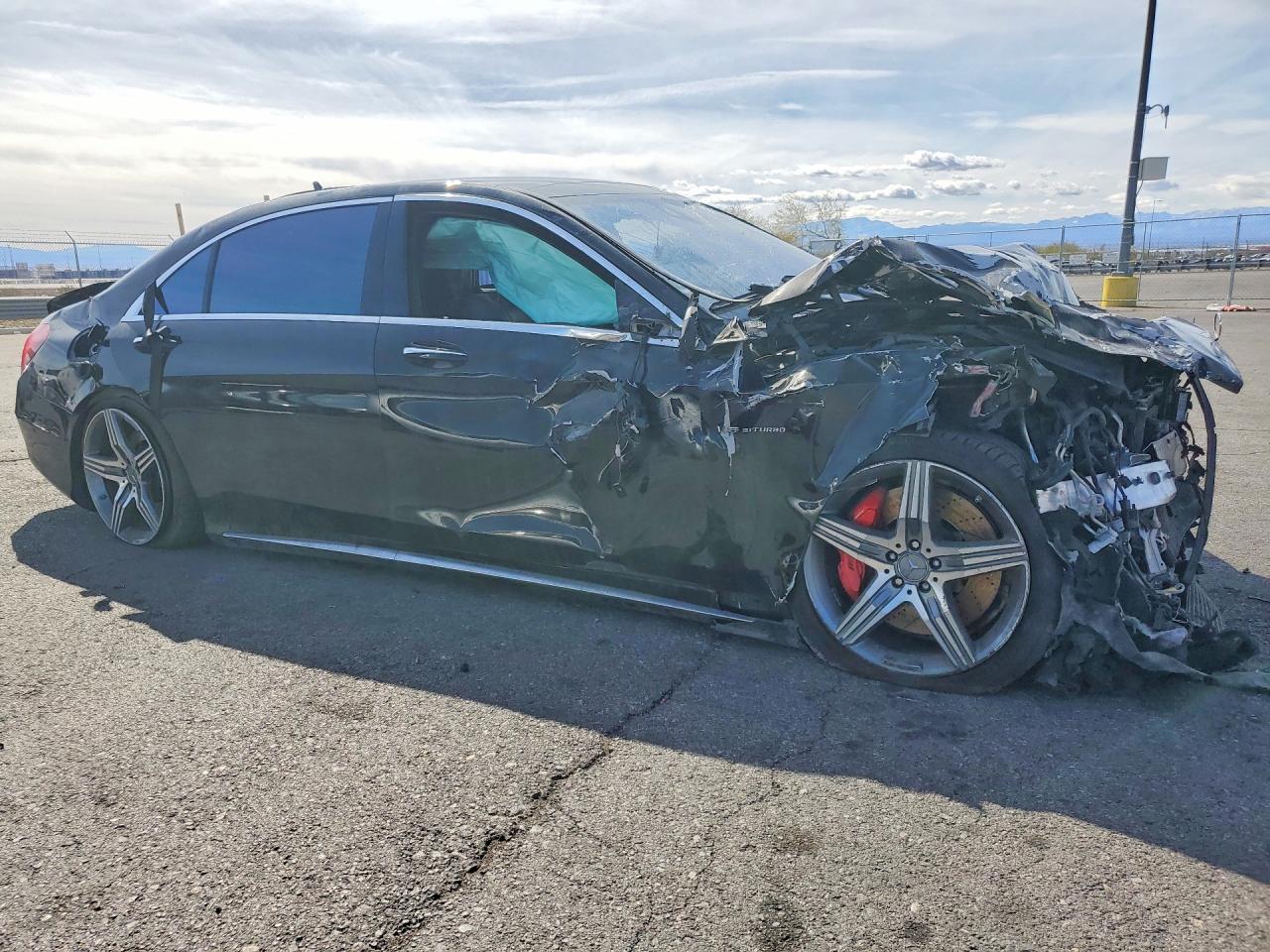 2014 Mercedes-benz S 63 Amg Black vin: WDDUG7JB0EA054606