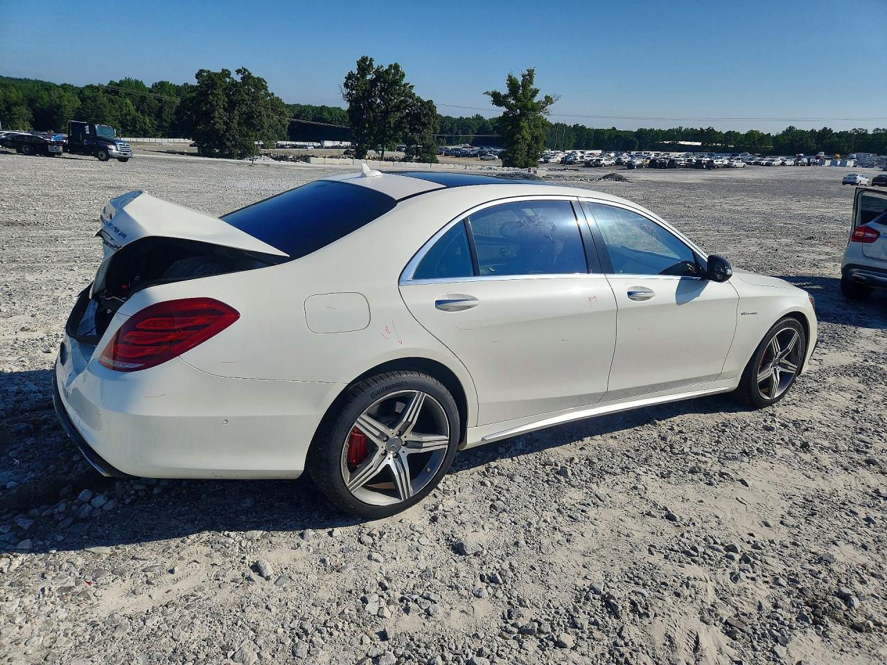2015 Mercedes-benz S 63 Amg White vin: WDDUG7JB2FA103712
