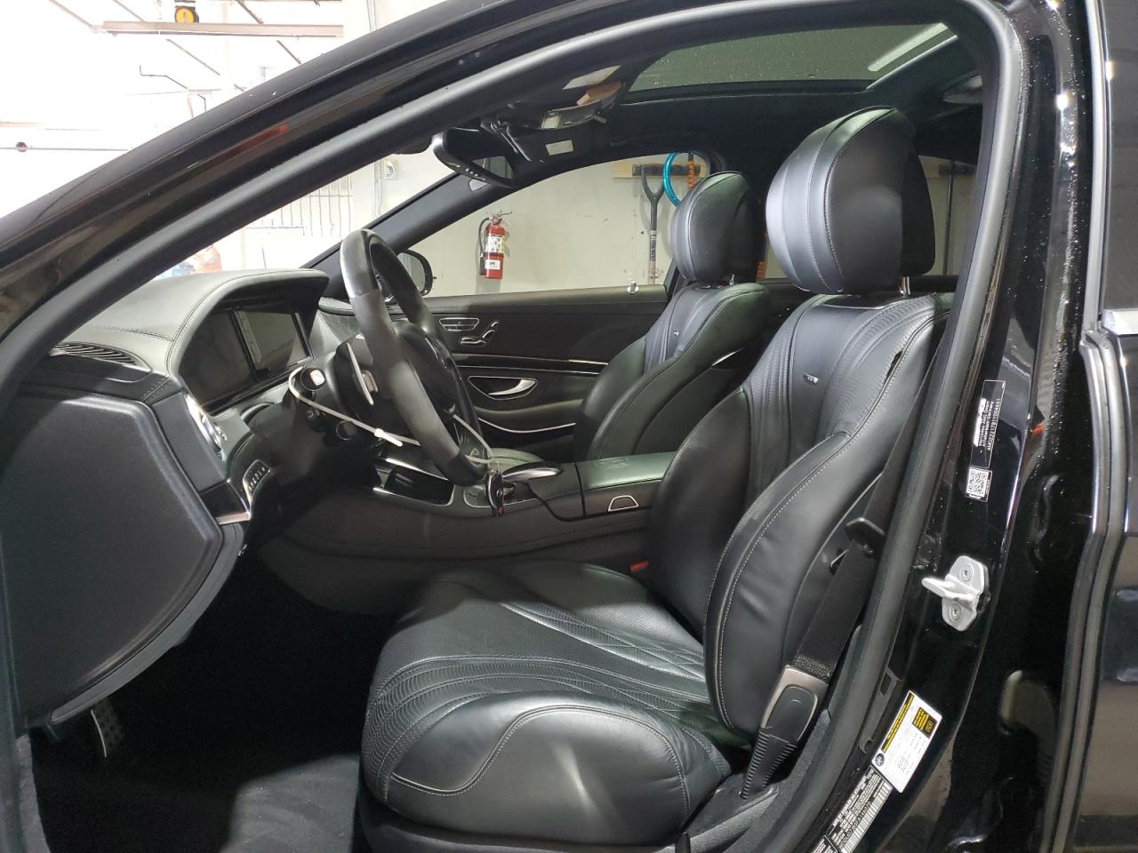 2015 Mercedes-benz S 63 Amg Черный vin: WDDUG7JB5FA146070