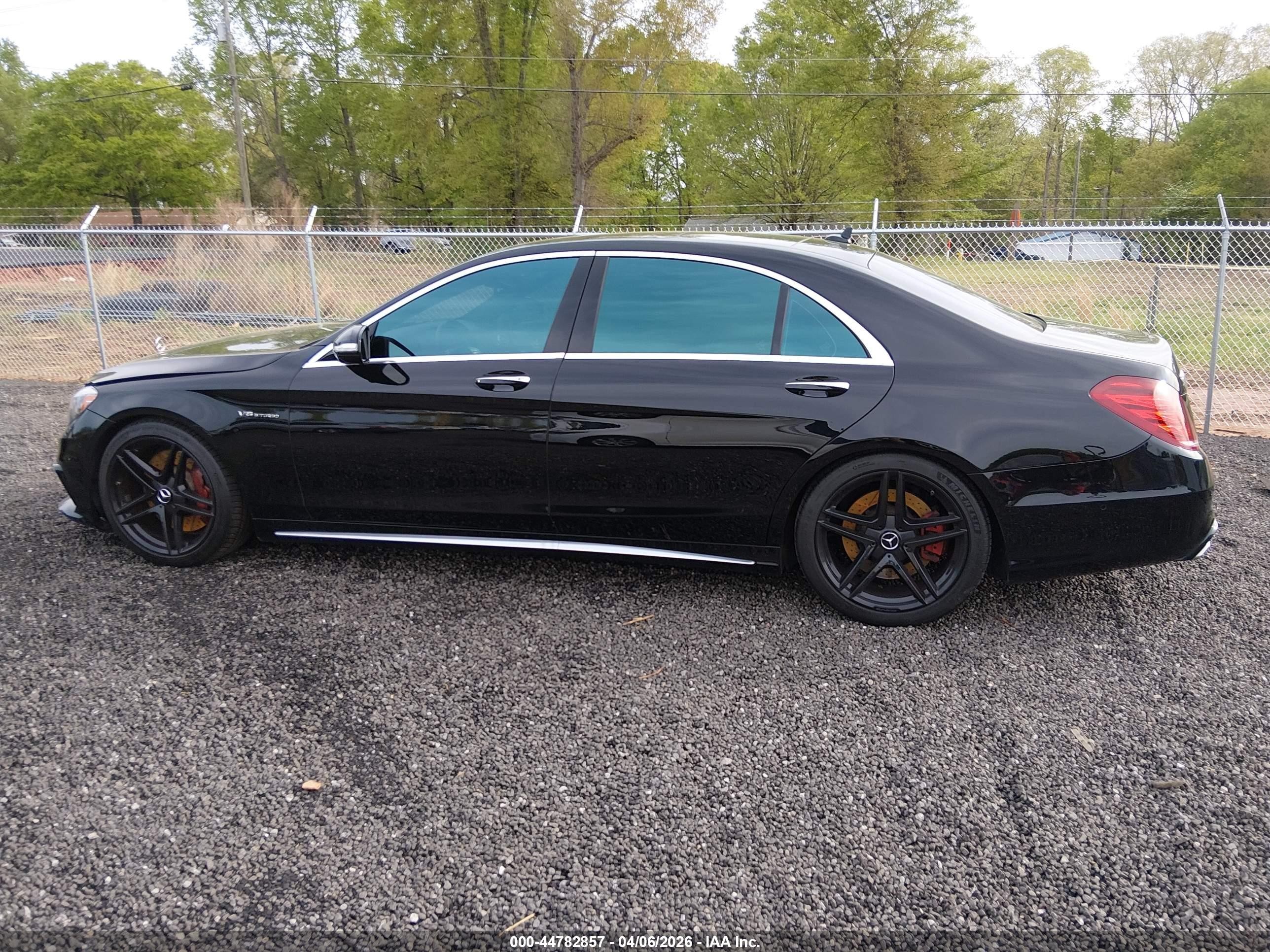 2014 Mercedes-benz S 63 Amg 4matic Black vin: WDDUG7JB9EA062638