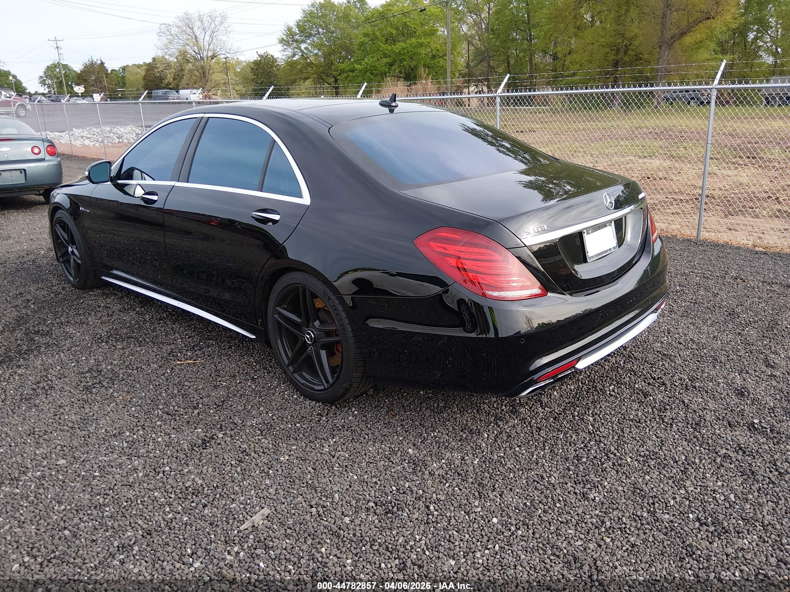 2014 Mercedes-benz S 63 Amg 4matic Black vin: WDDUG7JB9EA062638