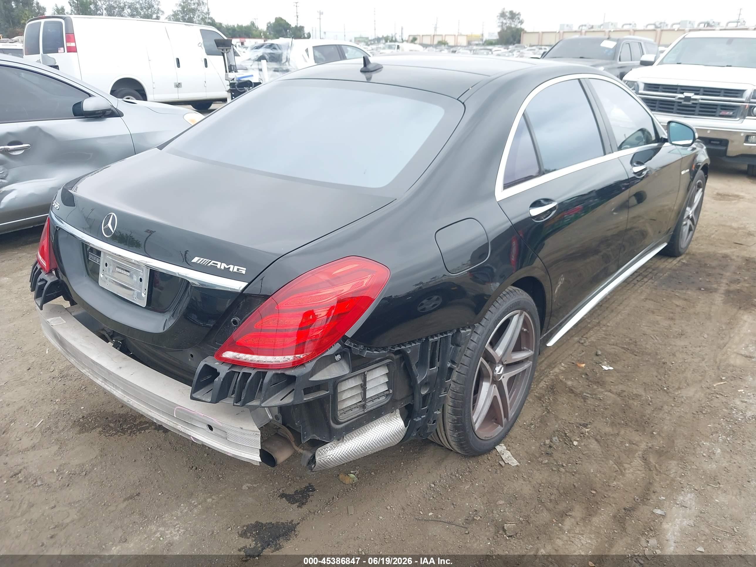 2015 Mercedes-benz S 65 Amg   Черный vin: WDDUG7KB0FA147366