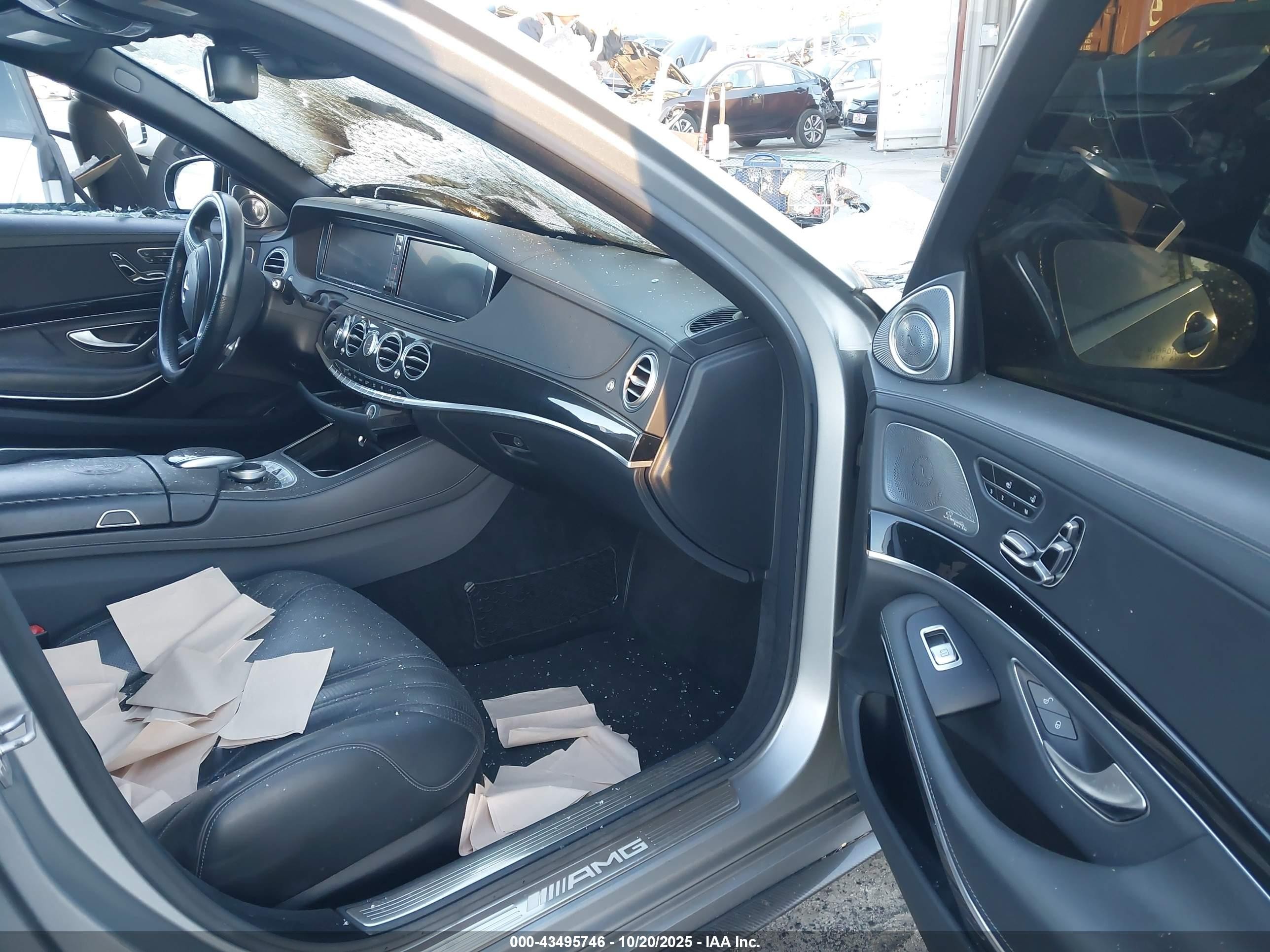 2015 Mercedes-benz S65amg   Silver vin: WDDUG7KB2FA091754