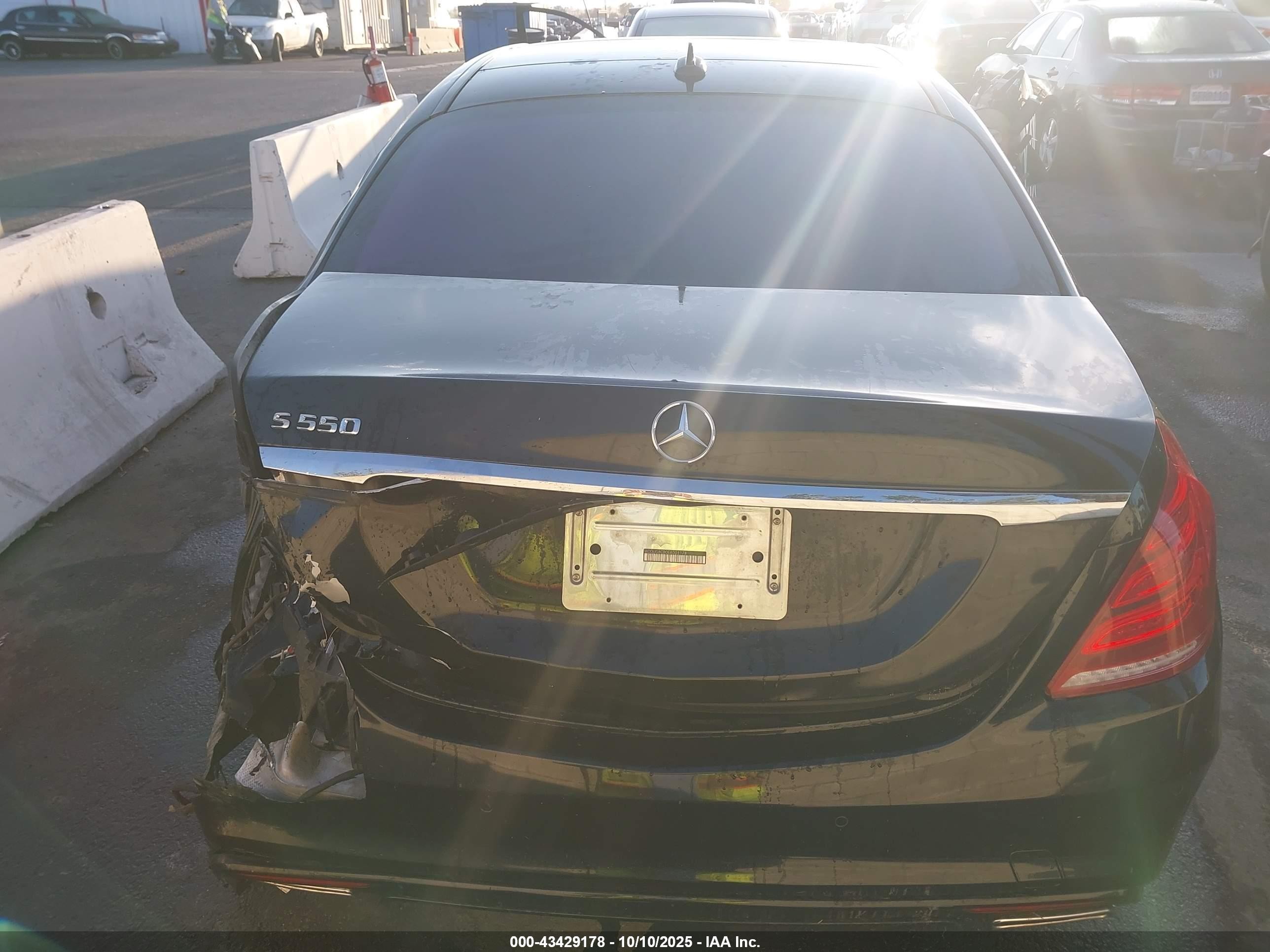 2014 Mercedes-benz S 550   Black vin: WDDUG8CB0EA001178