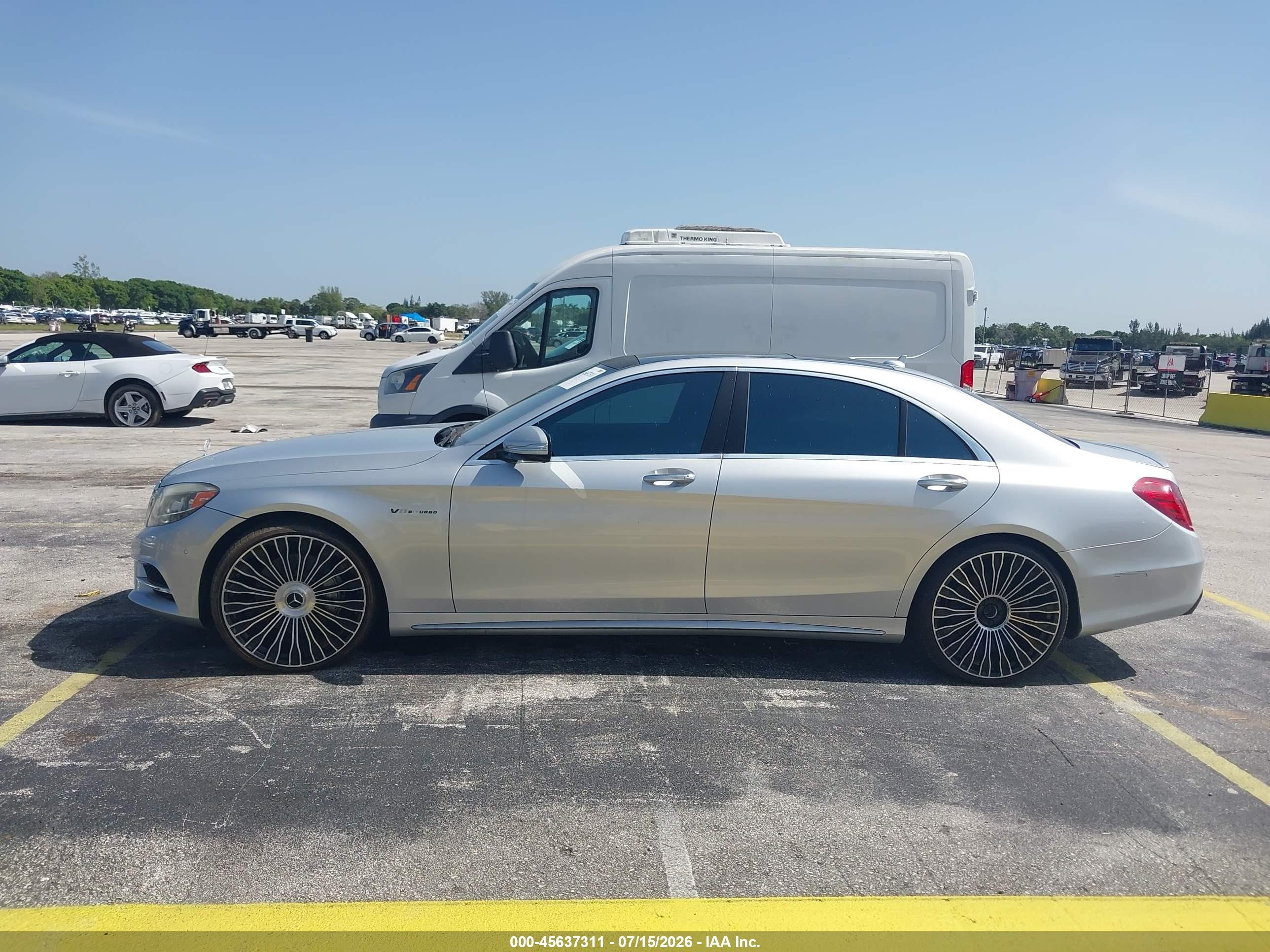 2014 Mercedes-benz S 550   Silver vin: WDDUG8CB0EA006560