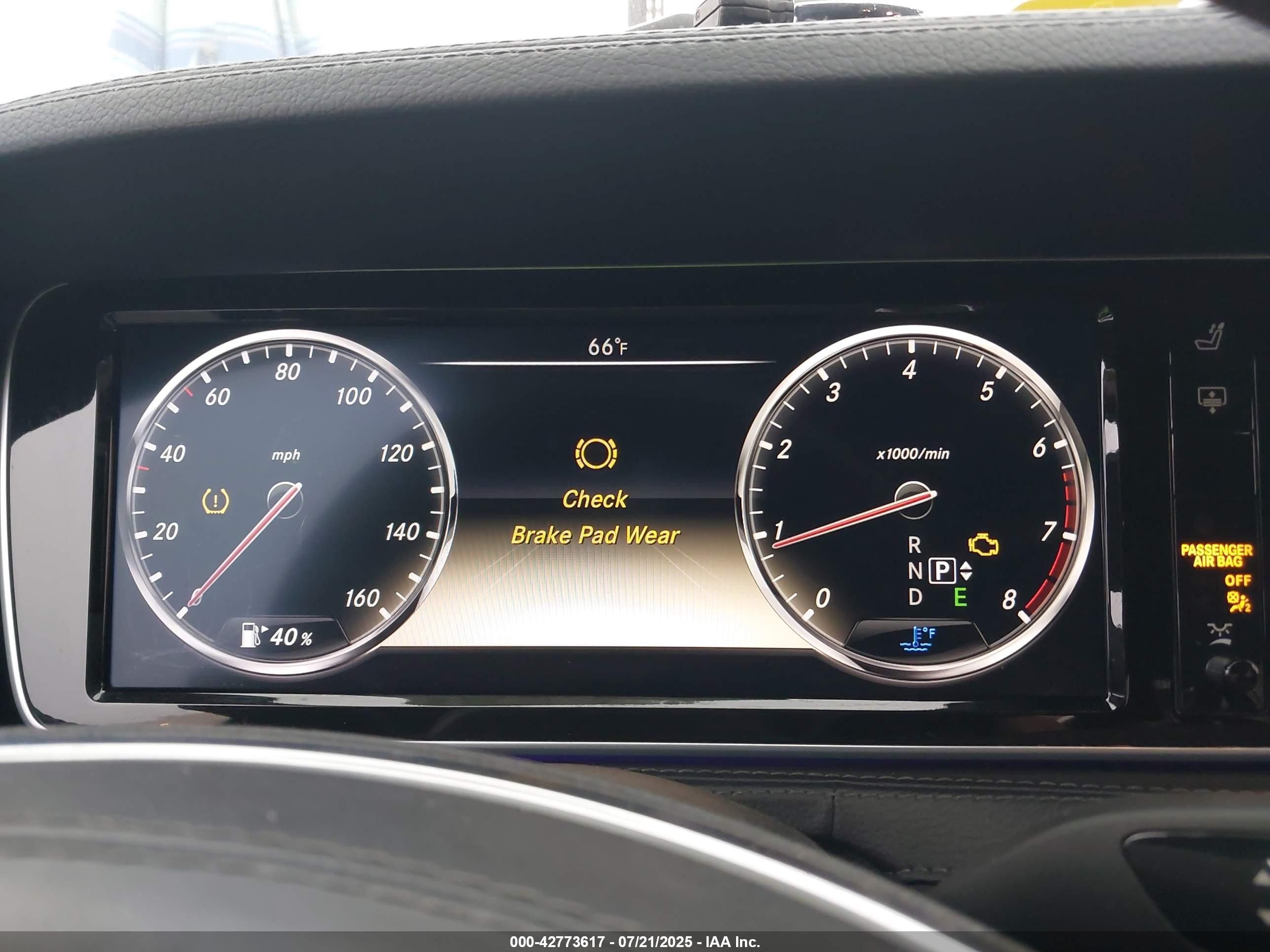2014 Mercedes-benz S 550   Black vin: WDDUG8CB0EA014383