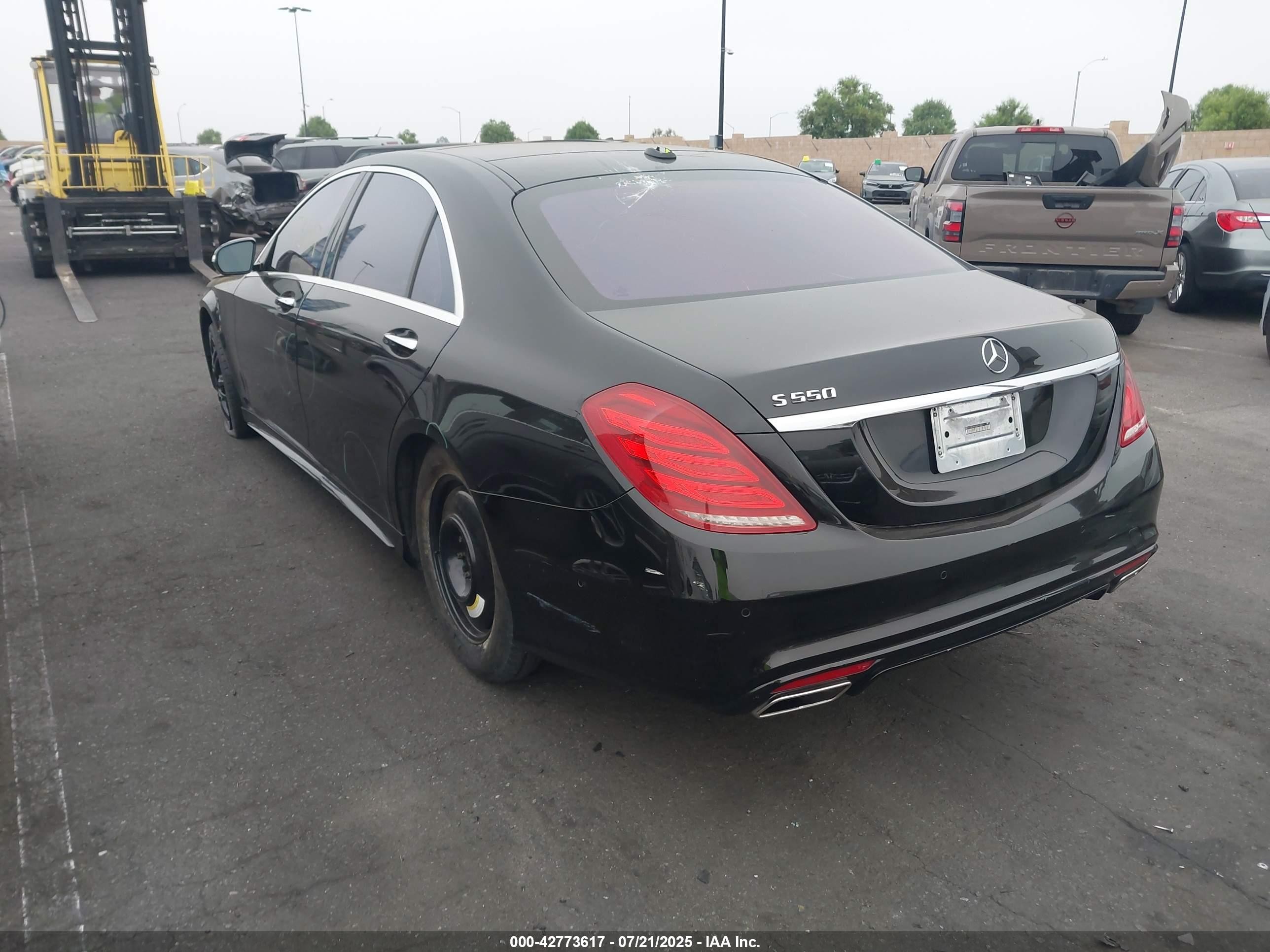 2014 Mercedes-benz S 550   Black vin: WDDUG8CB0EA014383