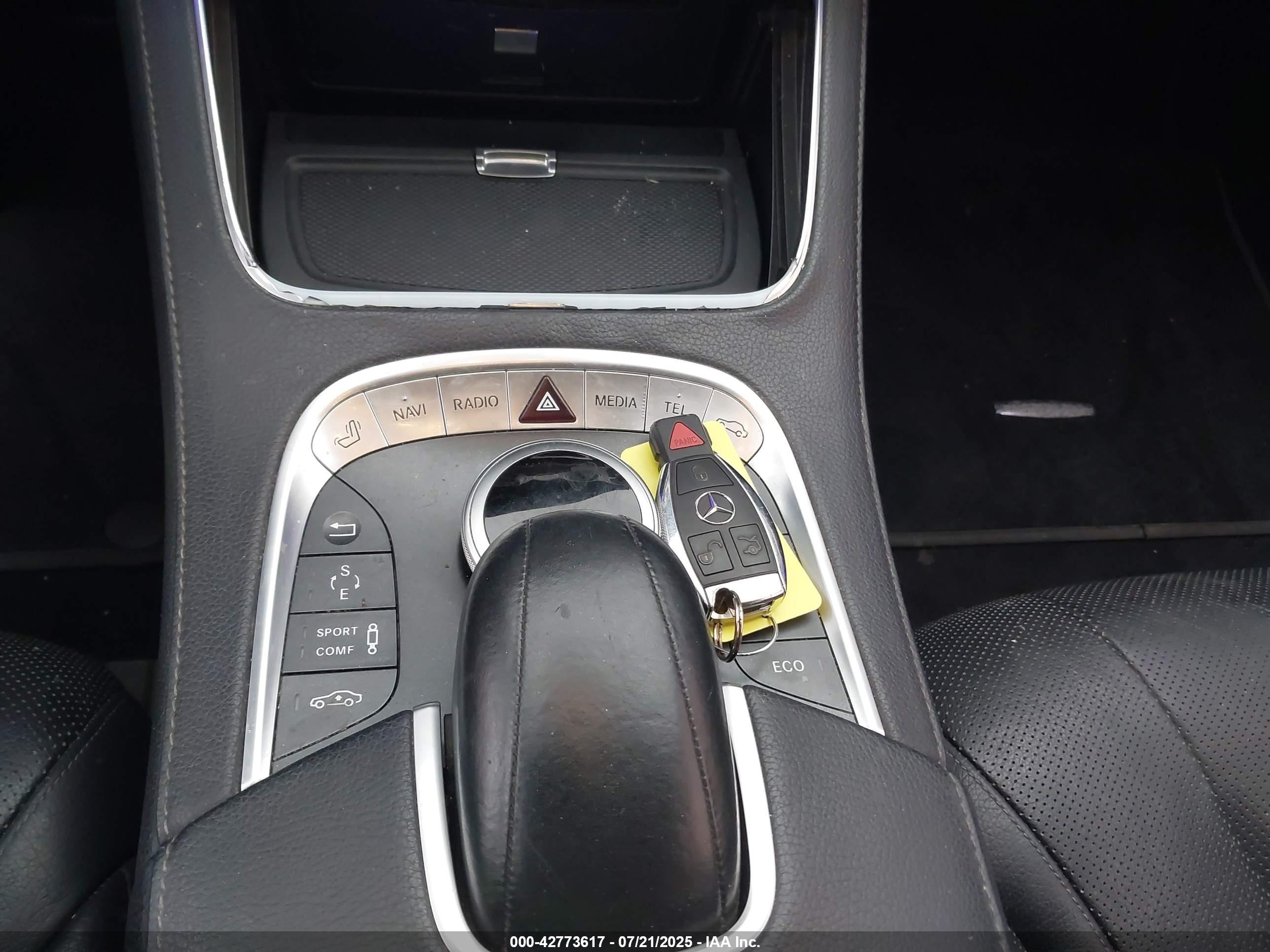 2014 Mercedes-benz S 550   Black vin: WDDUG8CB0EA014383