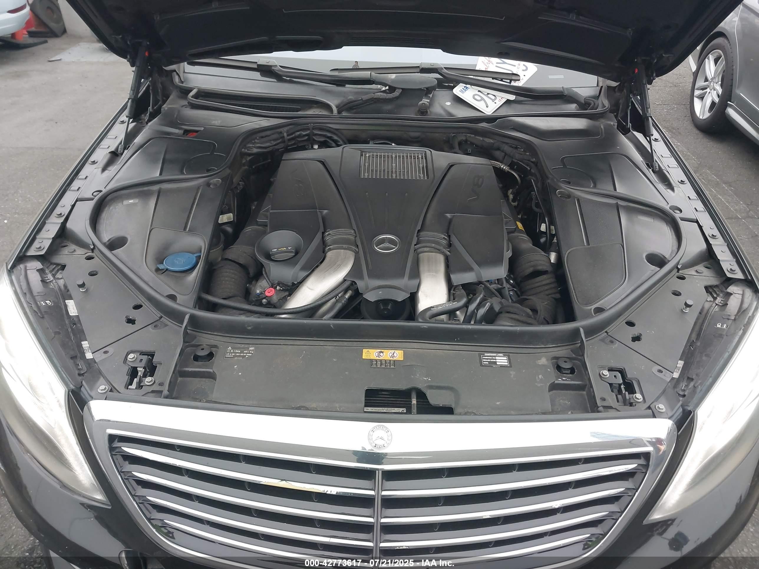 2014 Mercedes-benz S 550   Black vin: WDDUG8CB0EA014383
