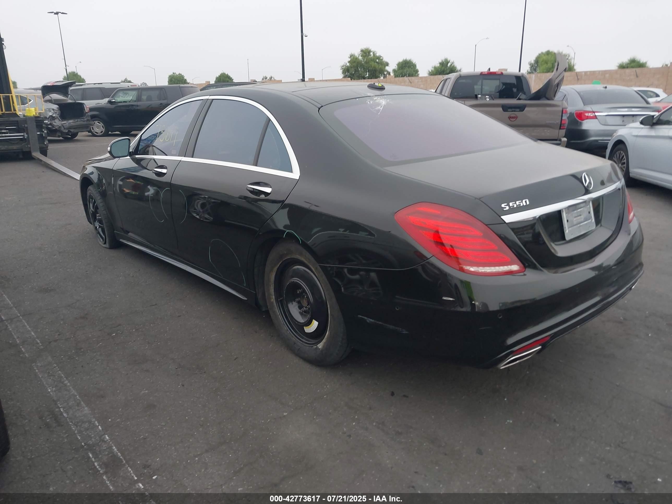 2014 Mercedes-benz S 550   Black vin: WDDUG8CB0EA014383
