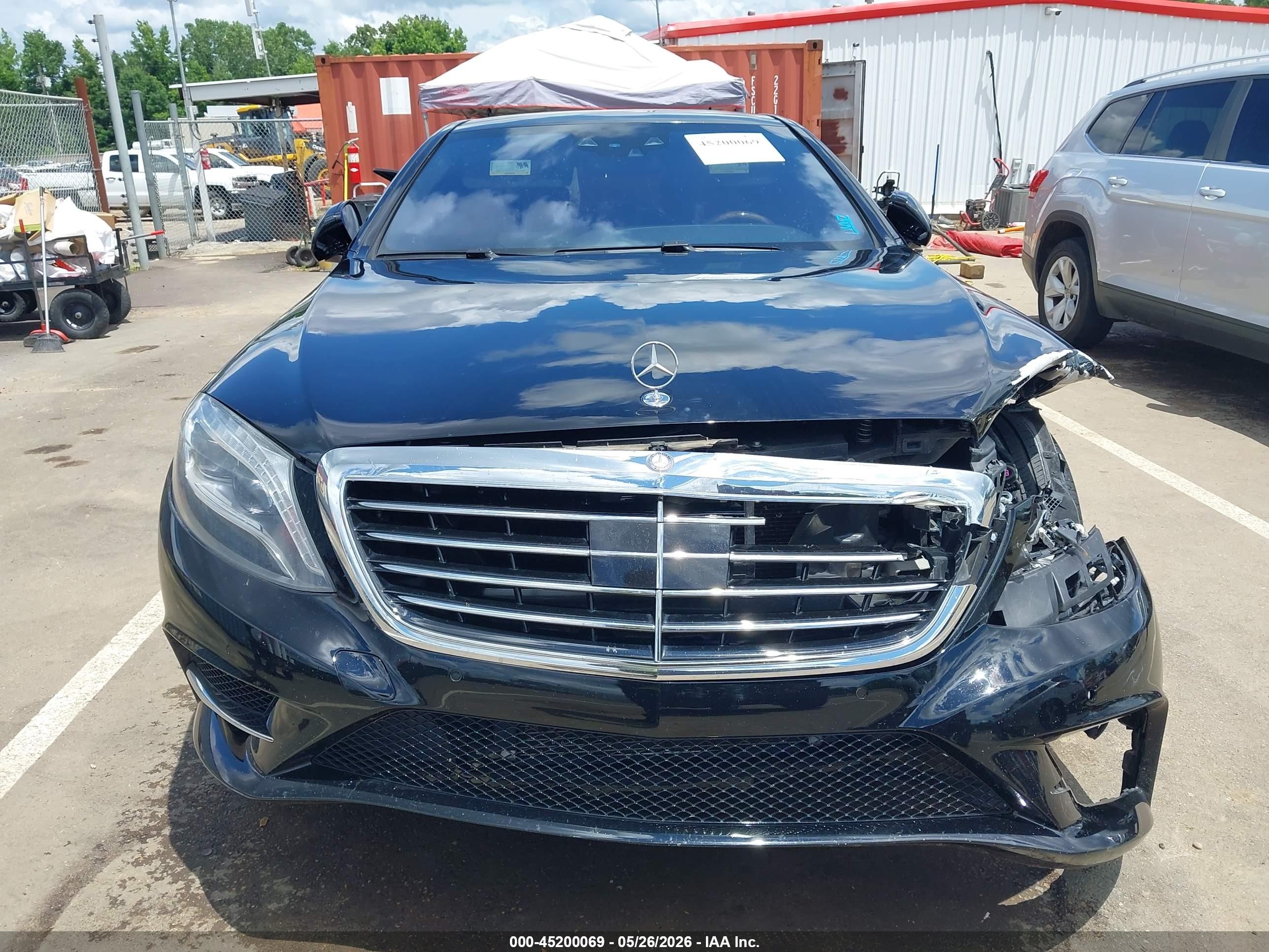 2014 Mercedes-benz S 550   Black vin: WDDUG8CB0EA020457