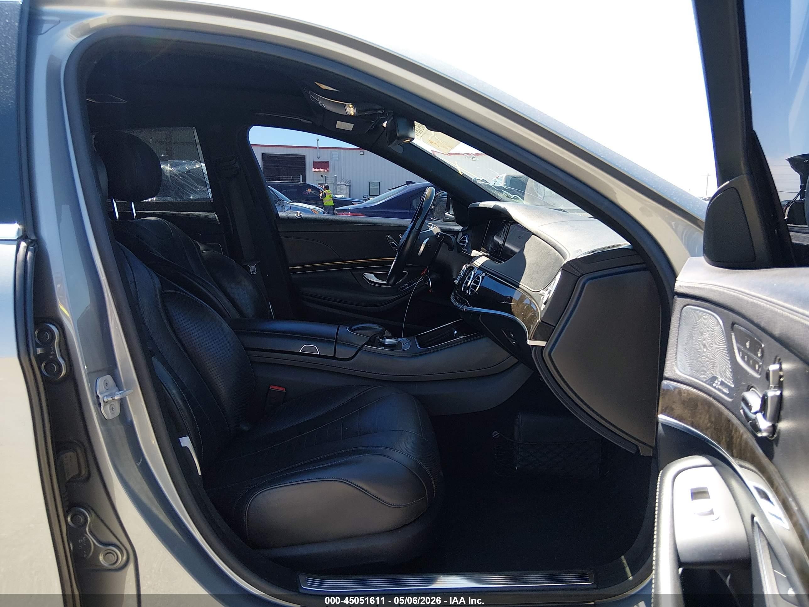 2014 Mercedes-benz S 550   Silver vin: WDDUG8CB0EA042250