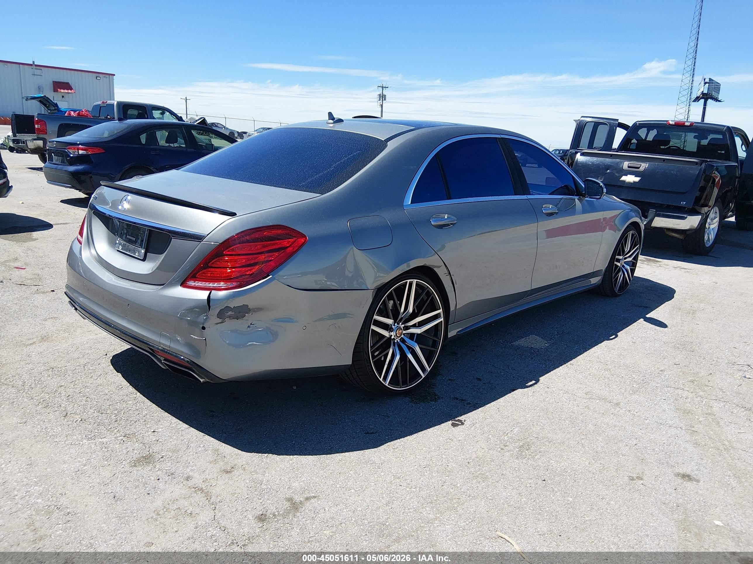 2014 Mercedes-benz S 550   Silver vin: WDDUG8CB0EA042250