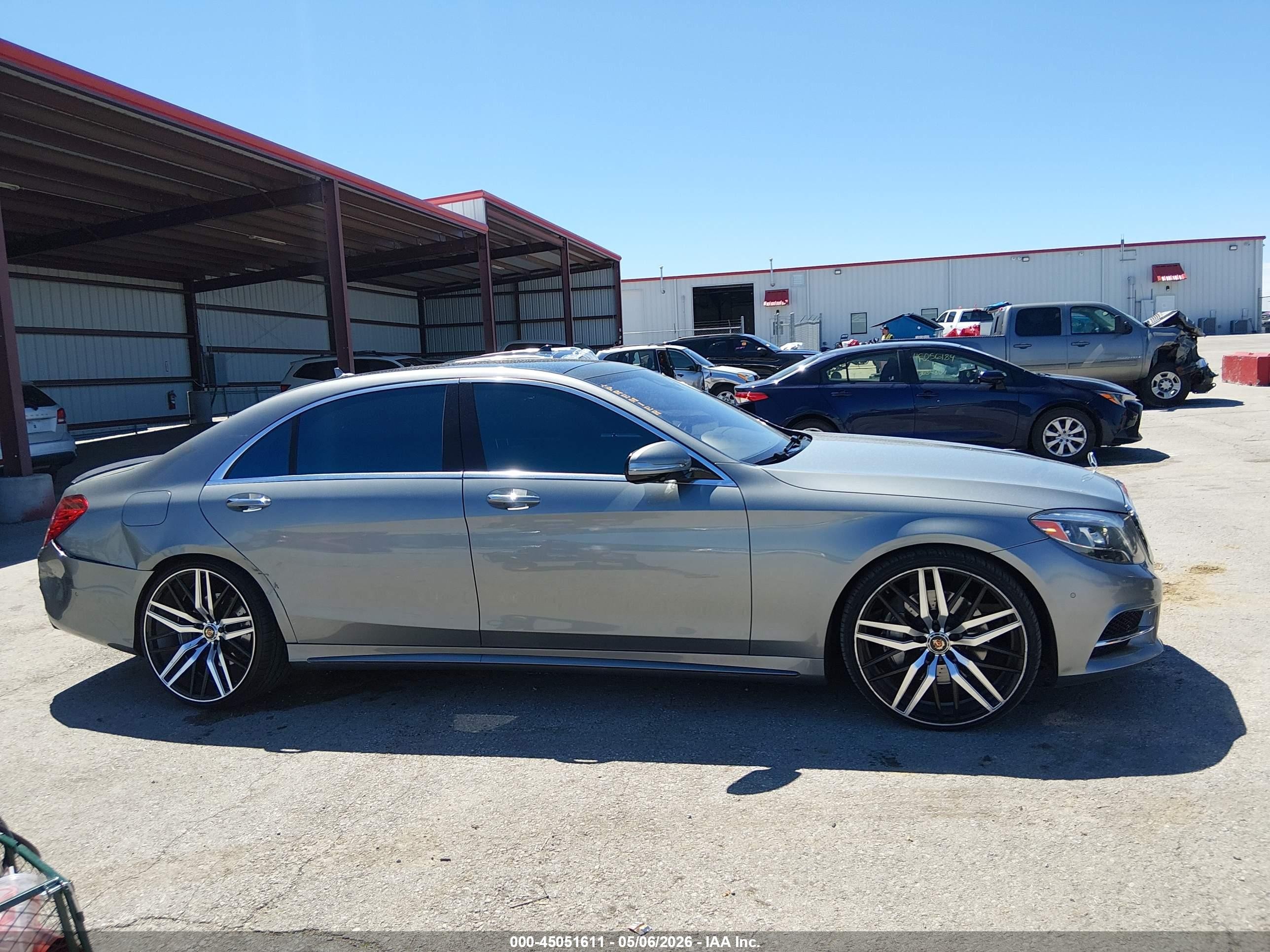 2014 Mercedes-benz S 550   Silver vin: WDDUG8CB0EA042250