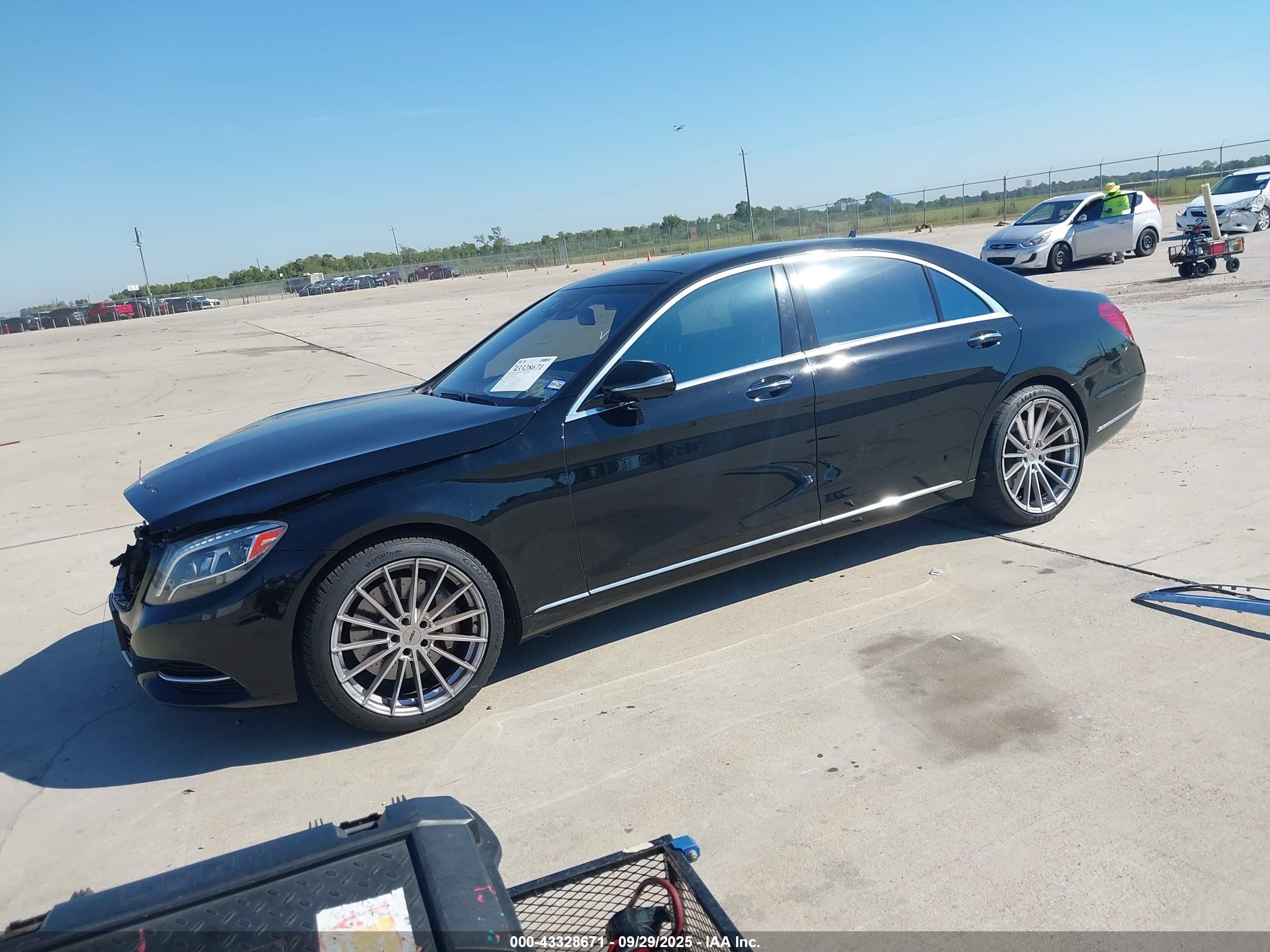 2014 Mercedes-benz S 550 Black vin: WDDUG8CB0EA047741