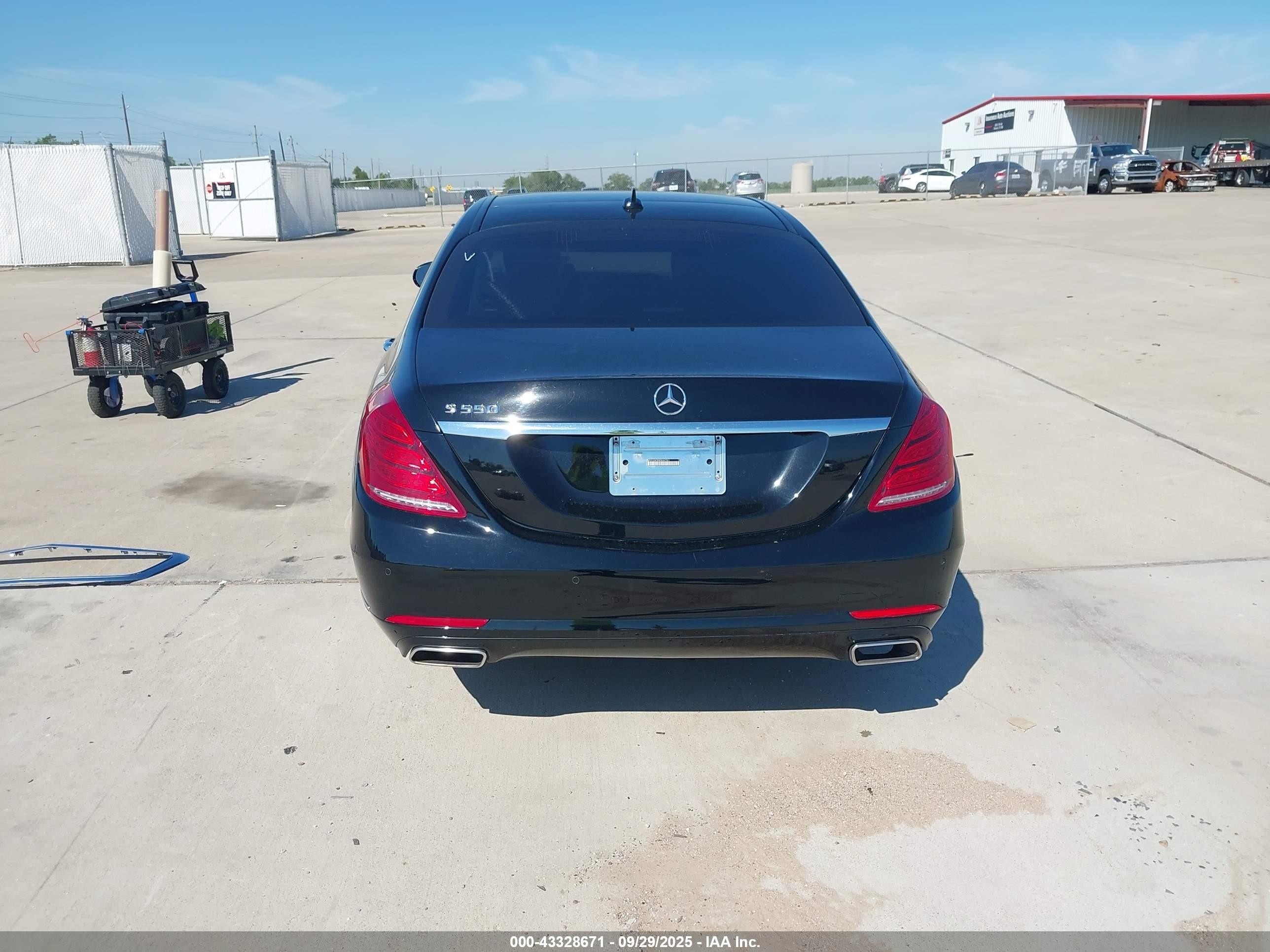2014 Mercedes-benz S 550 Black vin: WDDUG8CB0EA047741