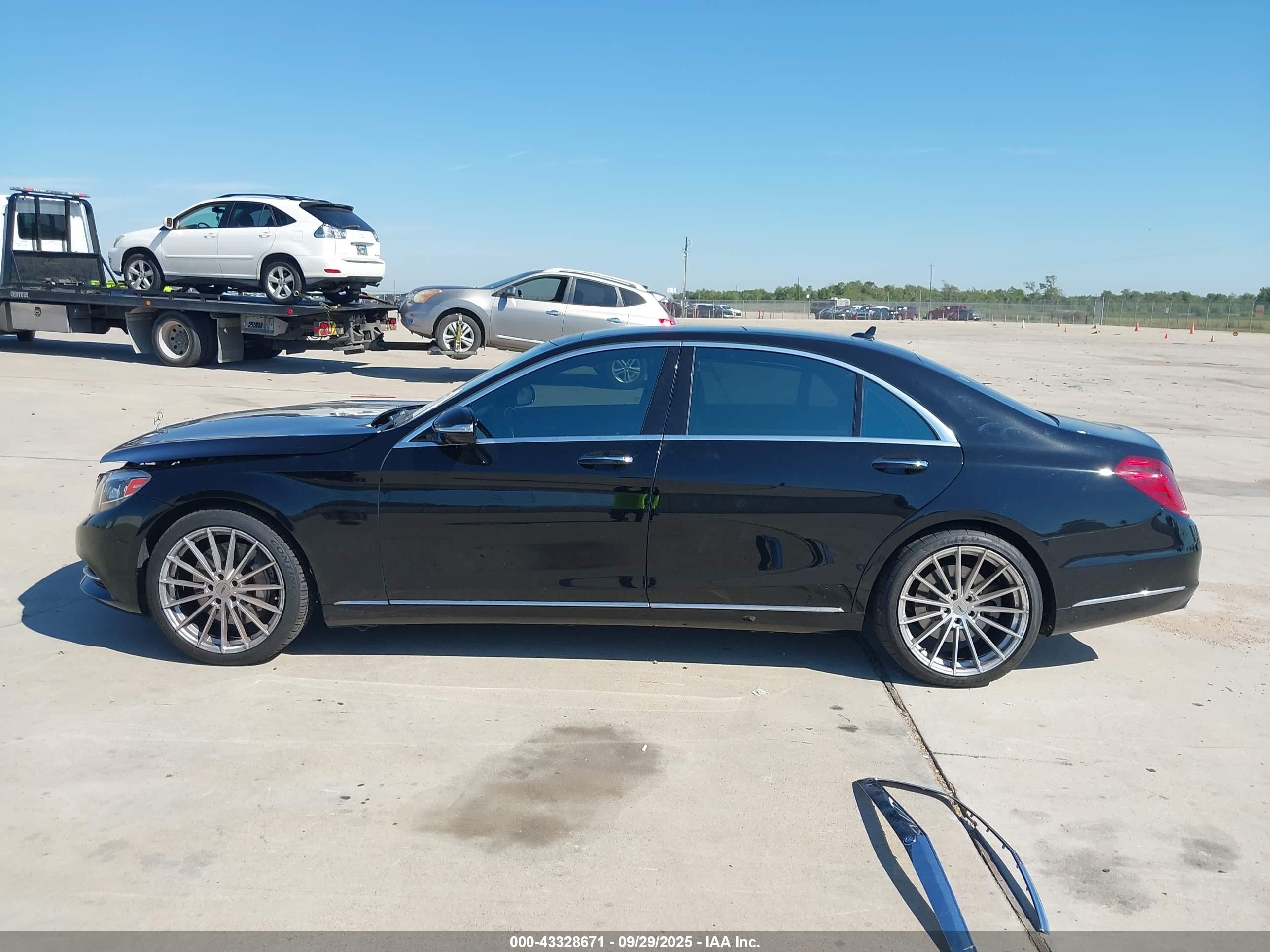2014 Mercedes-benz S 550 Black vin: WDDUG8CB0EA047741
